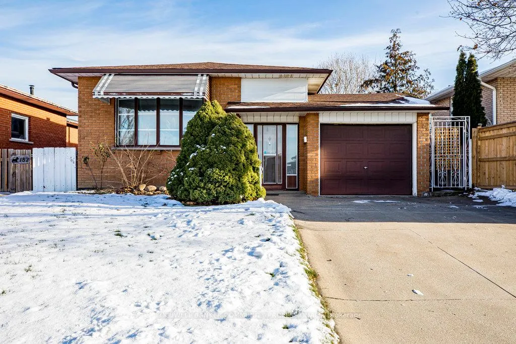Photo 2 of 178 Marcella Crescent, Hamilton, Gershome — HOMEH