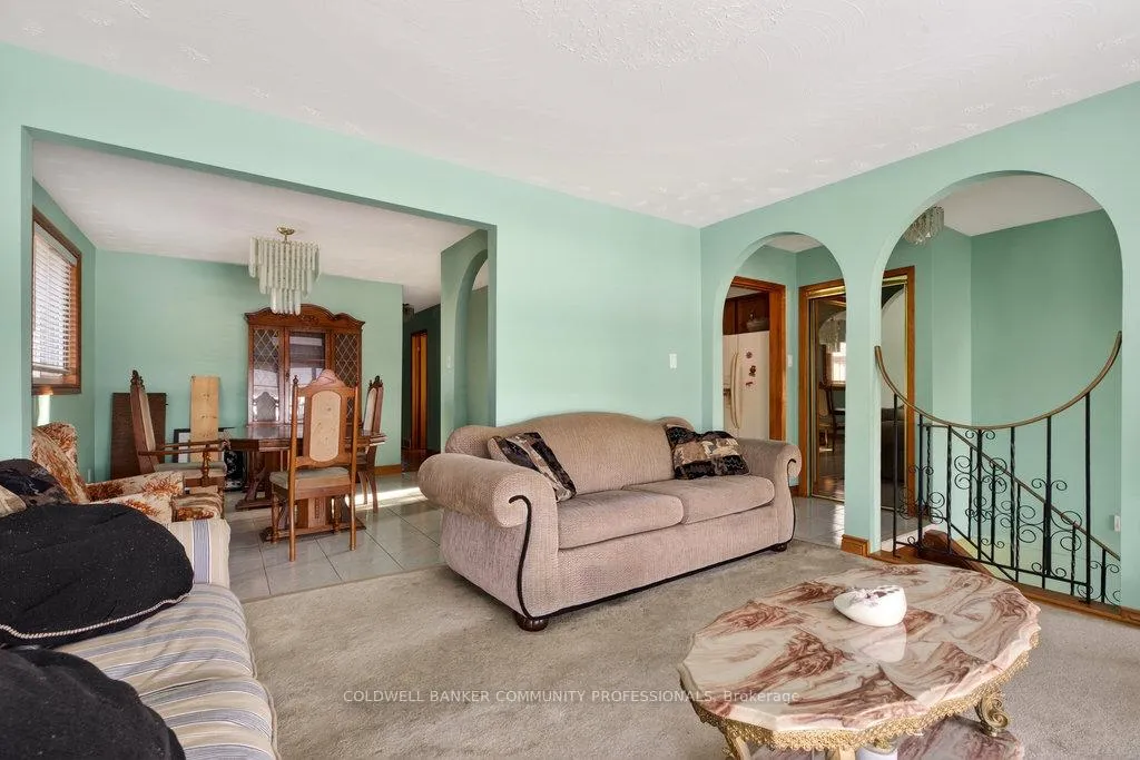 Photo 14 of 178 Marcella Crescent, Hamilton, Gershome — HOMEH