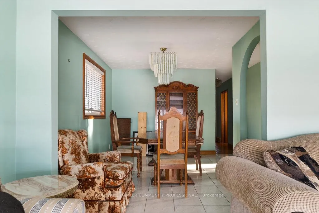 Photo 16 of 178 Marcella Crescent, Hamilton, Gershome — HOMEH