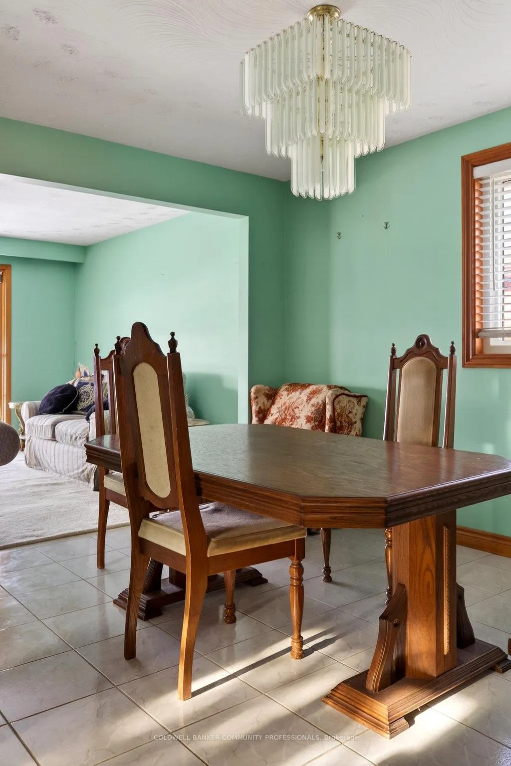 Photo 17 of 178 Marcella Crescent, Hamilton, Gershome — HOMEH