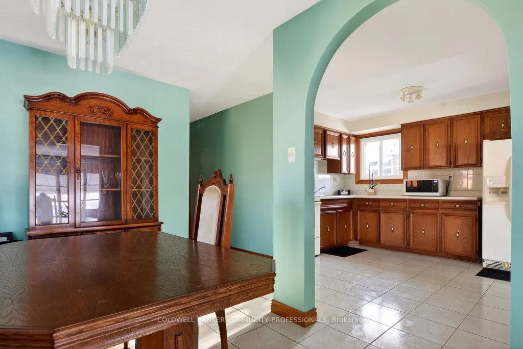 Photo 19 of 178 Marcella Crescent, Hamilton, Gershome — HOMEH