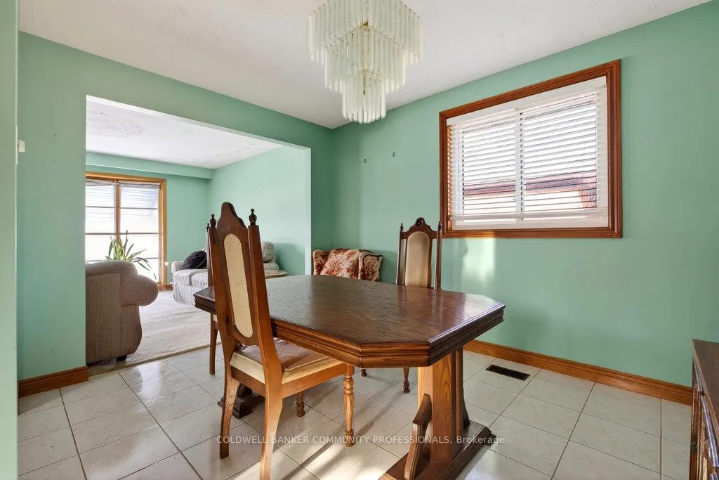 Photo 20 of 178 Marcella Crescent, Hamilton, Gershome — HOMEH