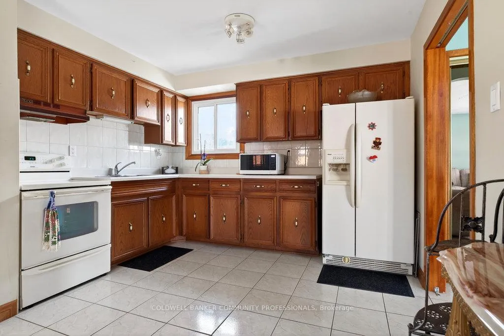 Photo 22 of 178 Marcella Crescent, Hamilton, Gershome — HOMEH