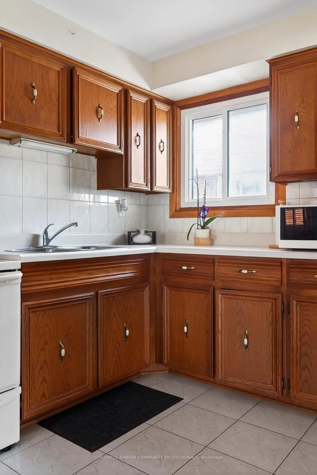 Photo 23 of 178 Marcella Crescent, Hamilton, Gershome — HOMEH