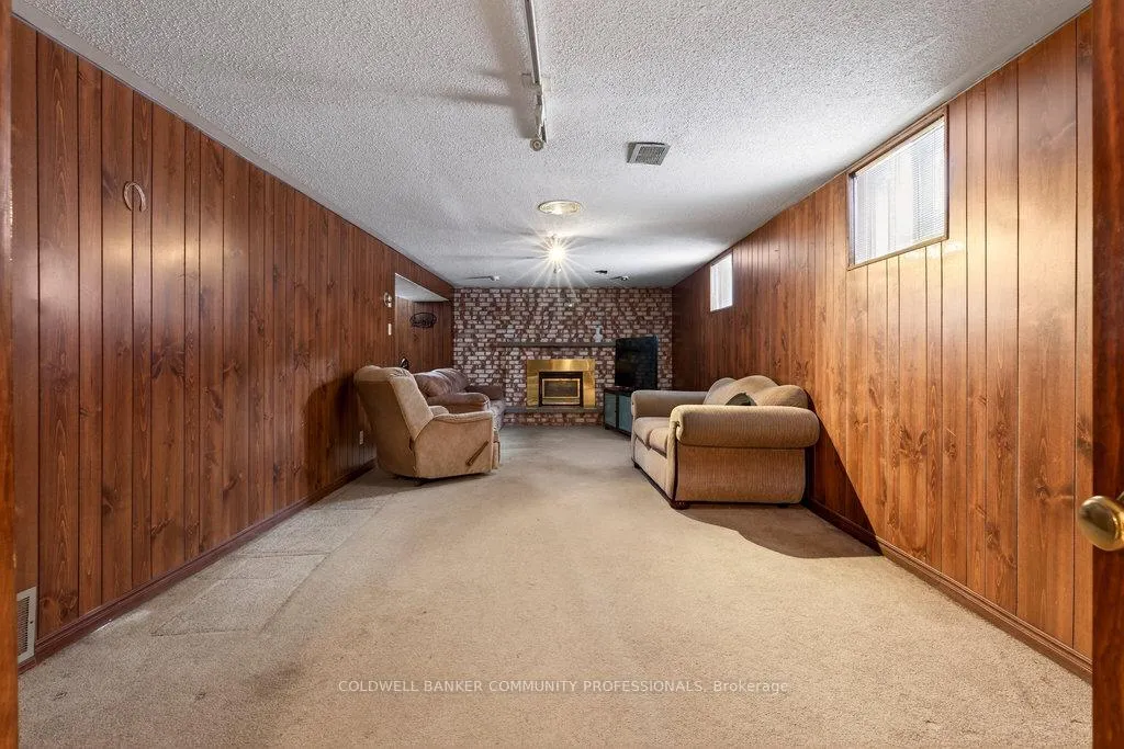 Photo 33 of 178 Marcella Crescent, Hamilton, Gershome — HOMEH