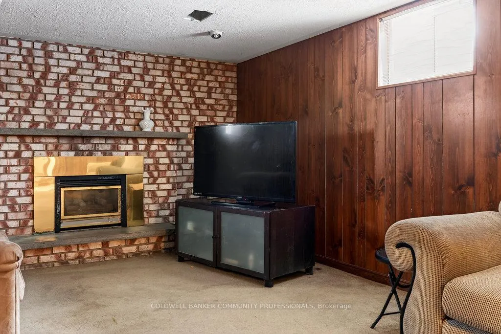 Photo 35 of 178 Marcella Crescent, Hamilton, Gershome — HOMEH
