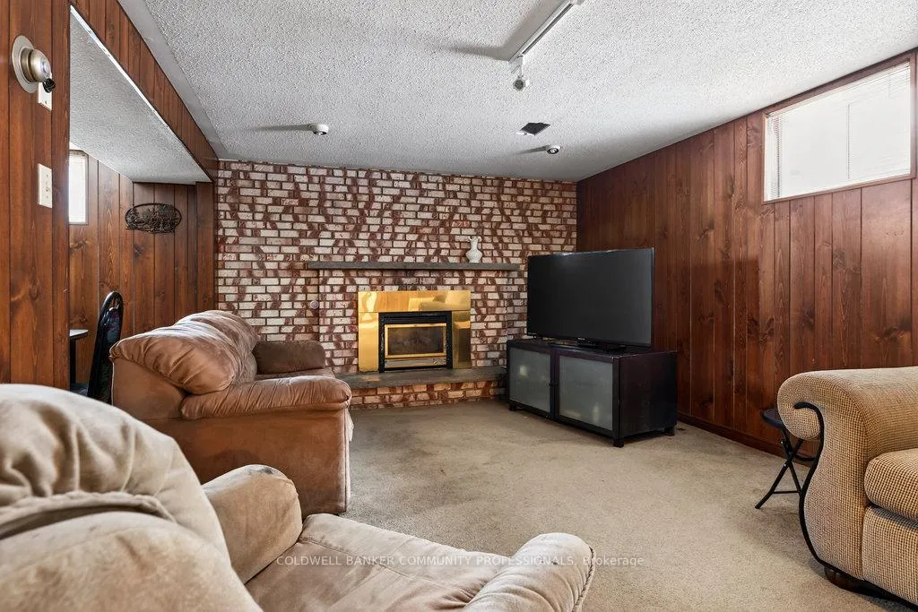 Photo 36 of 178 Marcella Crescent, Hamilton, Gershome — HOMEH