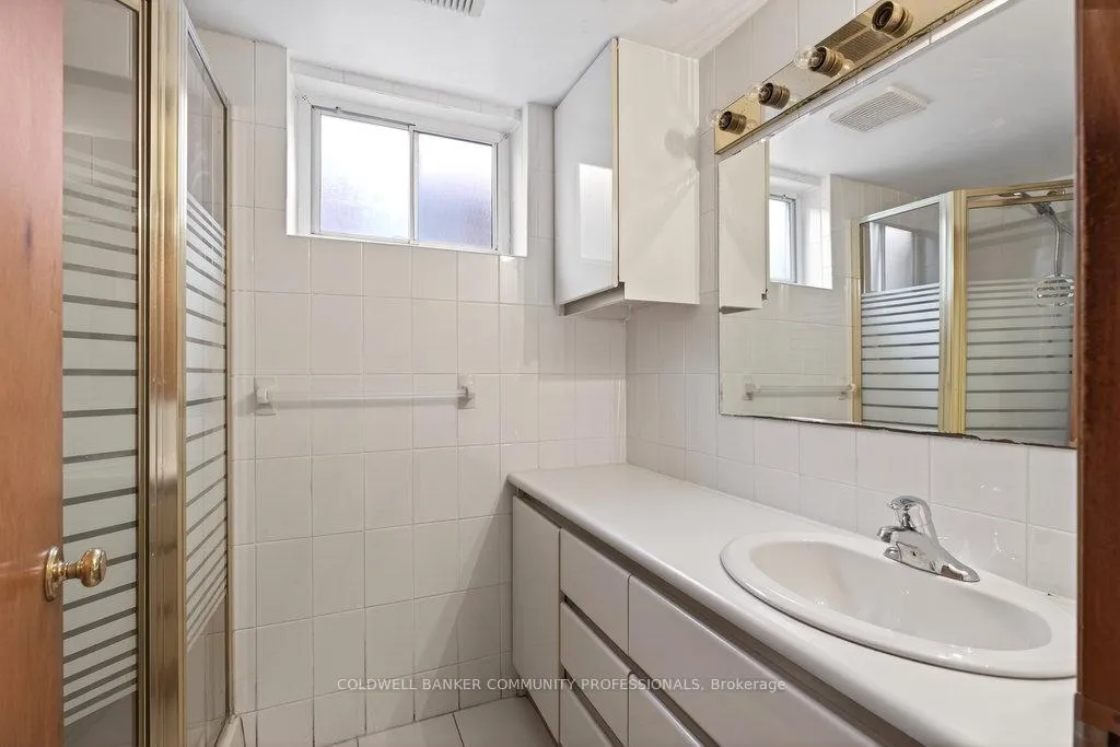 Photo 40 of 178 Marcella Crescent, Hamilton, Gershome — HOMEH