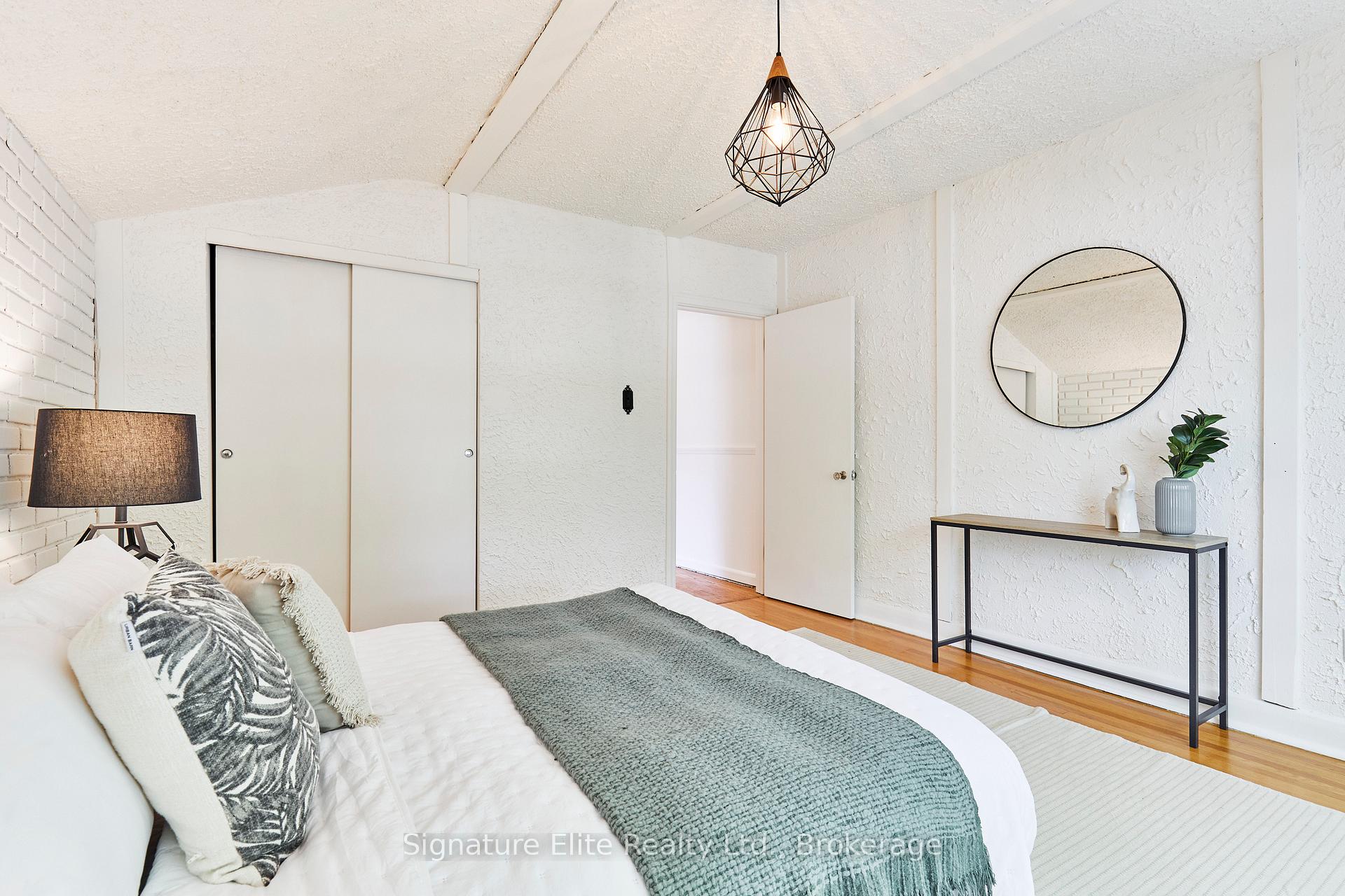 Photo 17 of 25 Farmbrook Road, Scarborough, Woburn — HOMEH