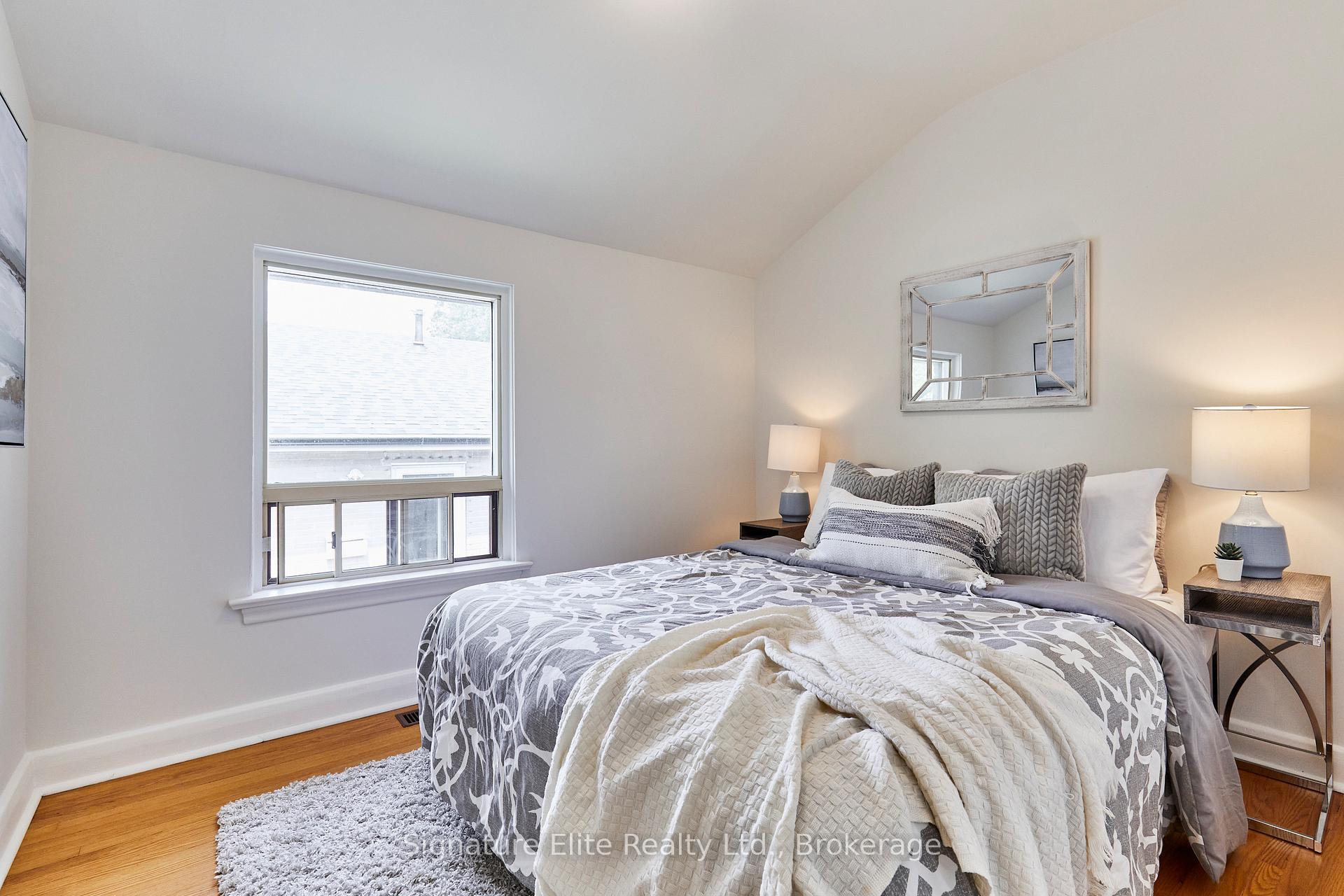 Photo 18 of 25 Farmbrook Road, Scarborough, Woburn — HOMEH