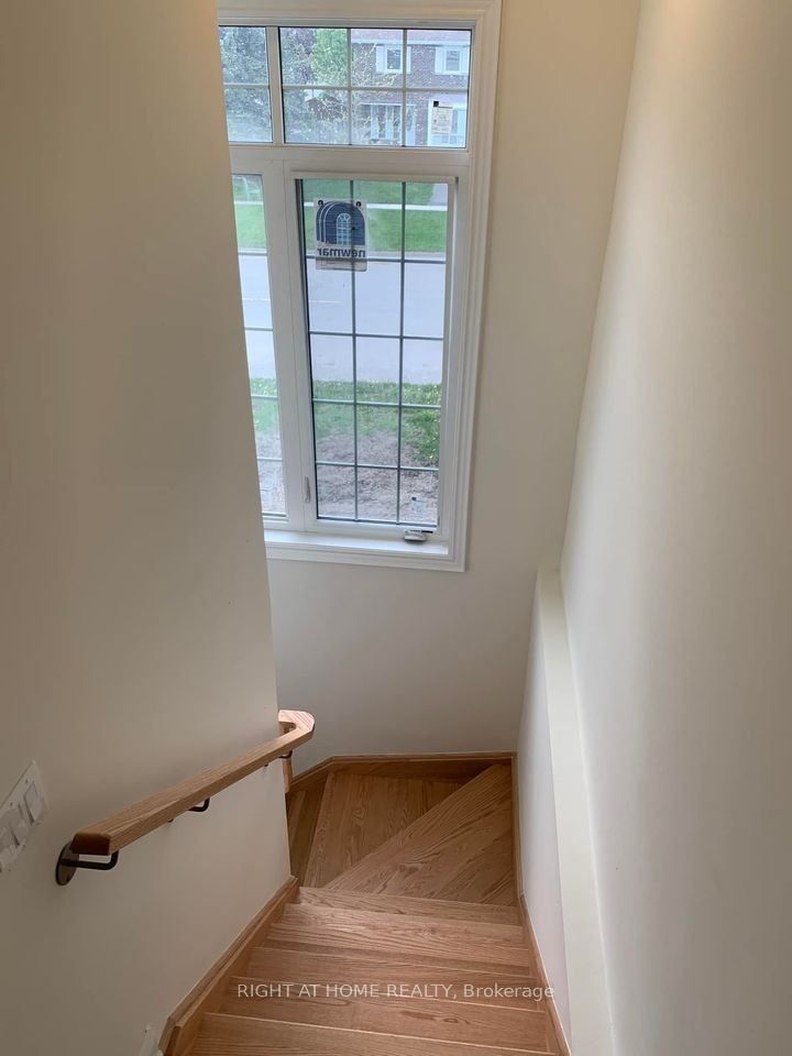 Photo 30 of 933 Finley Avenue, Ajax, South West — HOMEH