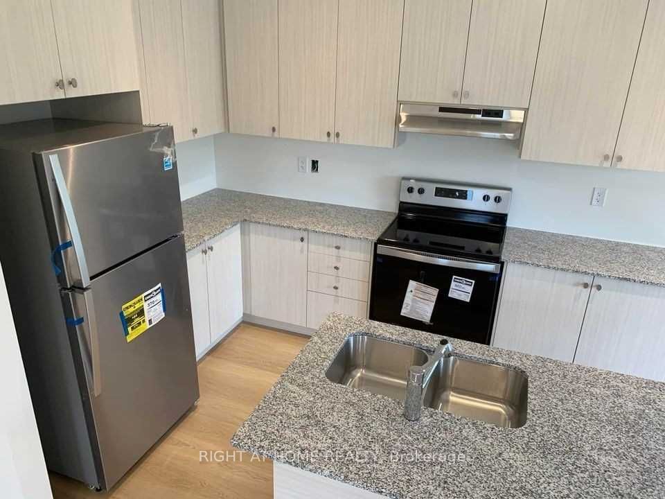 Photo 33 of 933 Finley Avenue, Ajax, South West — HOMEH