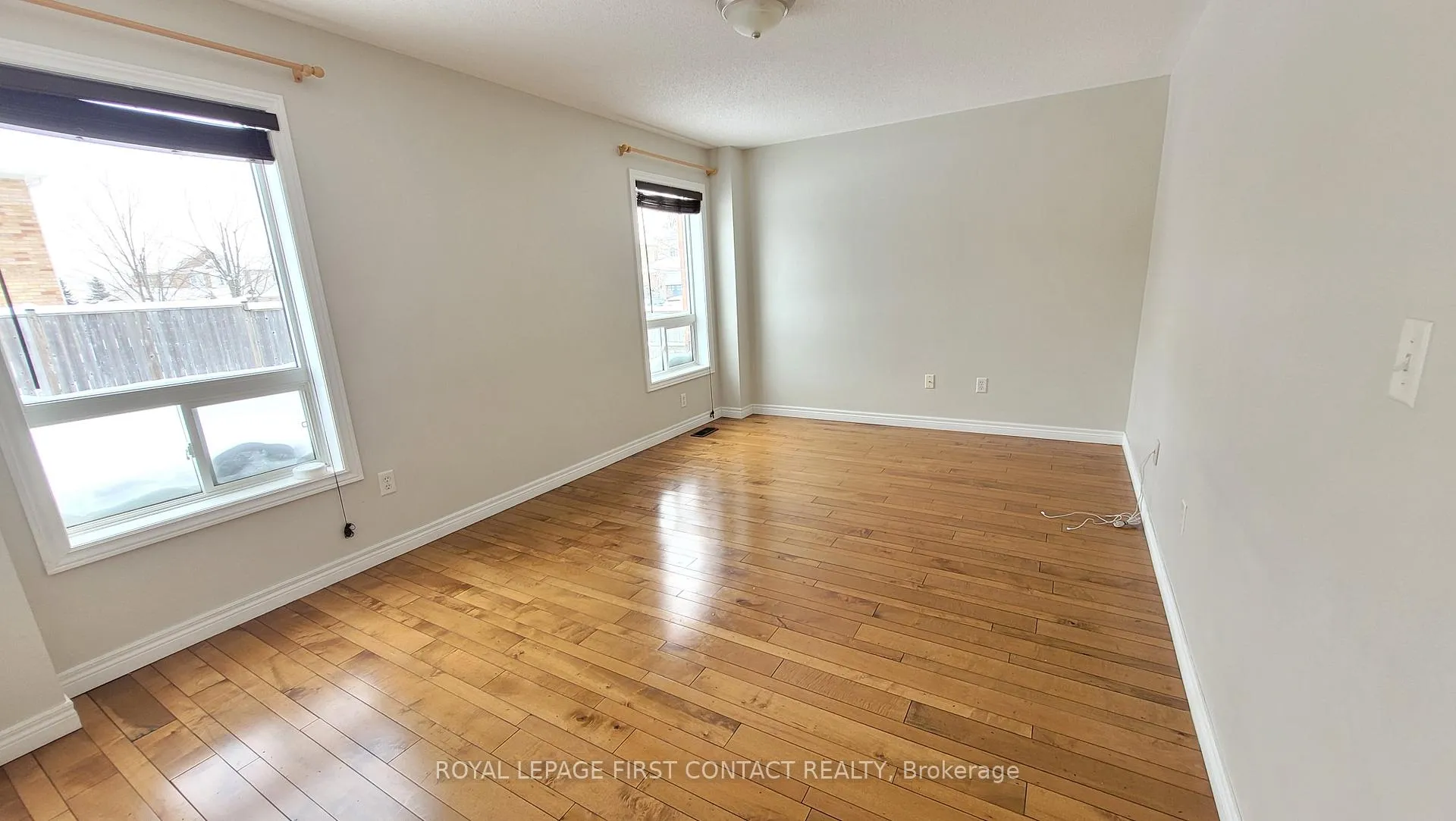 Photo 7 of Unit UPPER, 58 Lake Crescent, Barrie, Holly — HOMEH