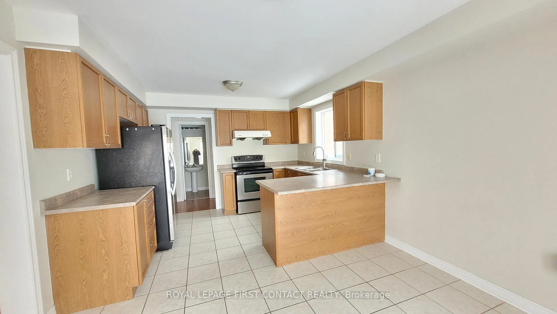 Photo 12 of Unit UPPER, 58 Lake Crescent, Barrie, Holly — HOMEH