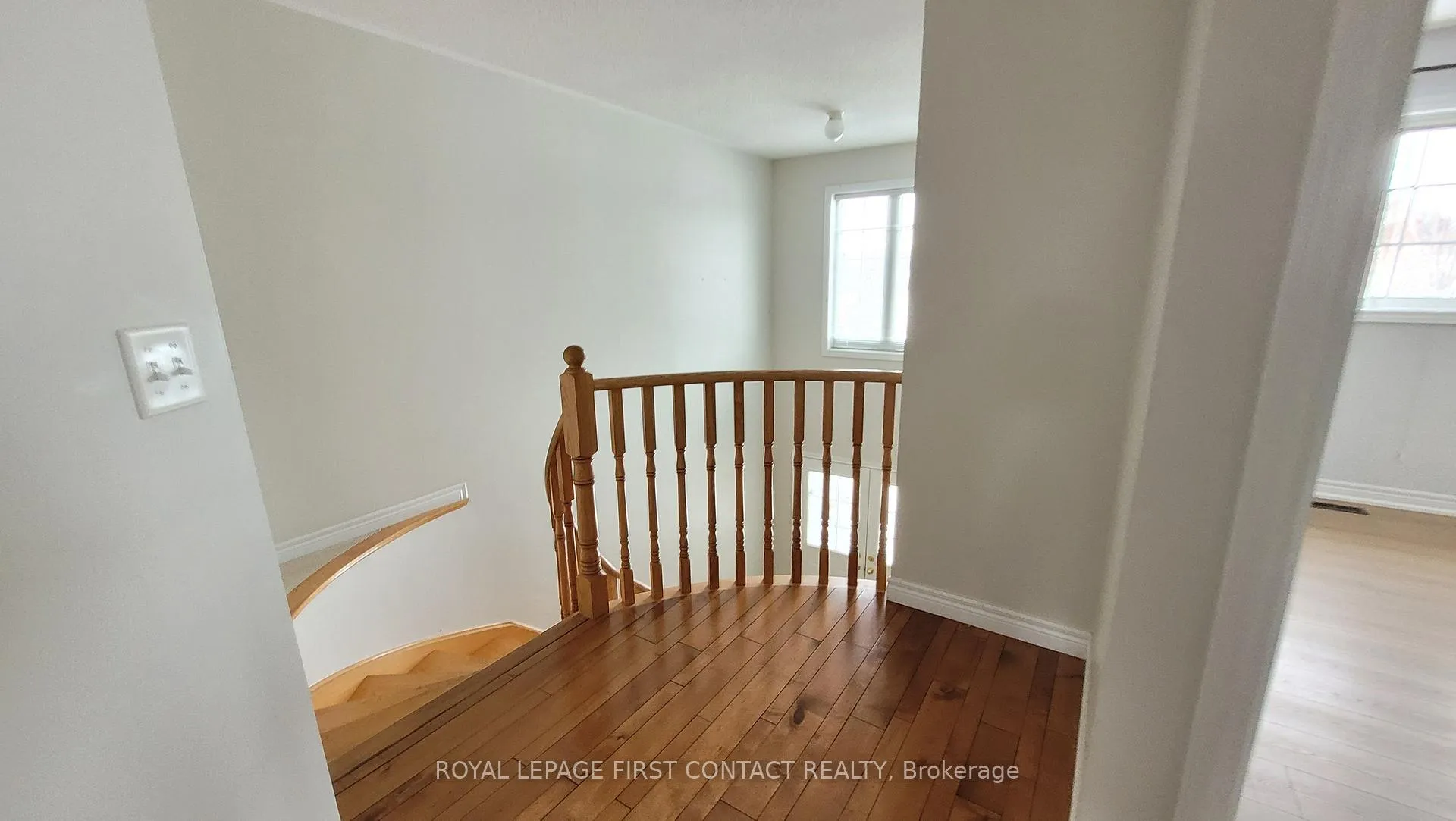 Photo 18 of Unit UPPER, 58 Lake Crescent, Barrie, Holly — HOMEH