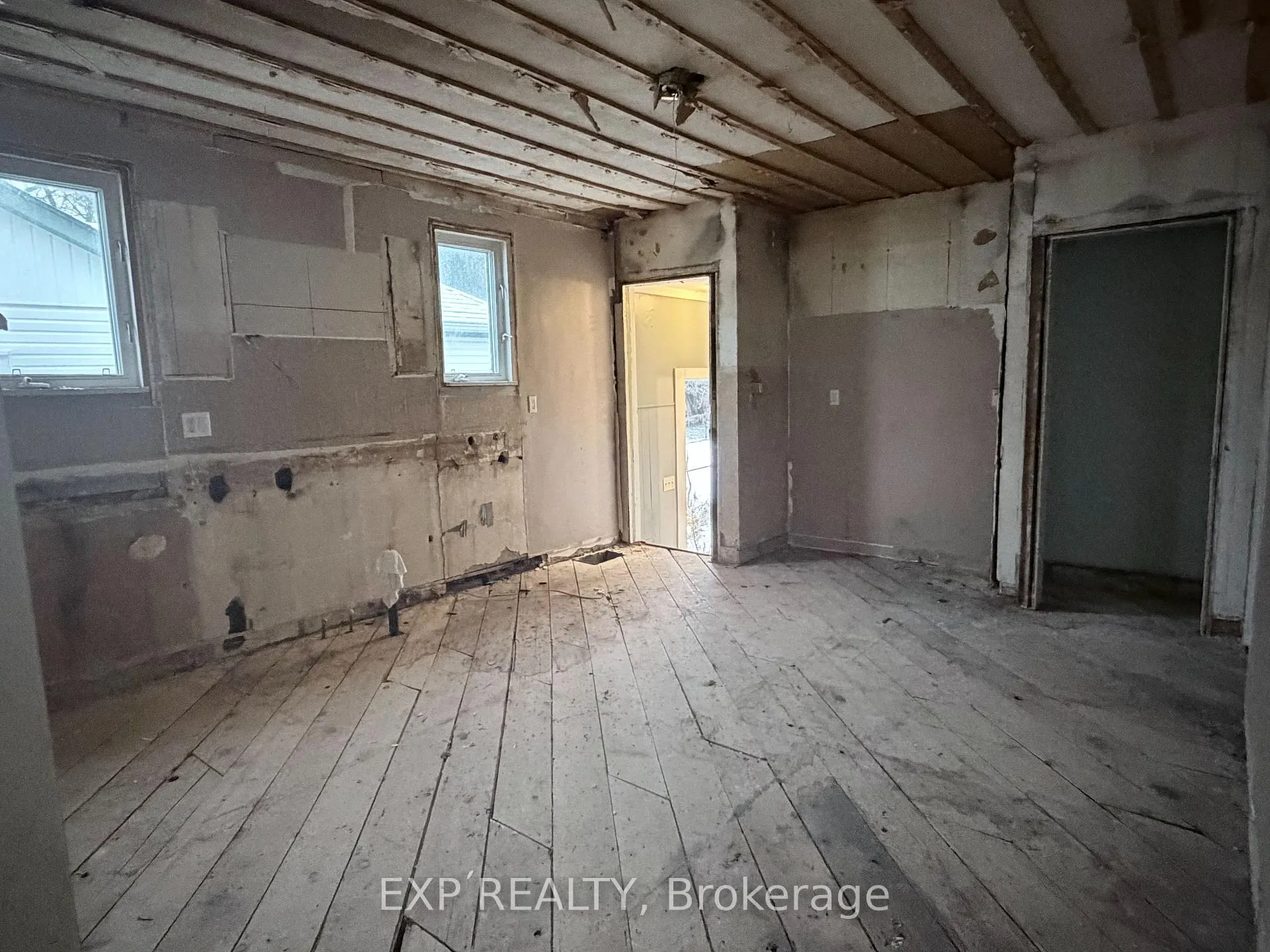 Photo 16 of 16 Nelson Street, Norfolk, Simcoe — HOMEH