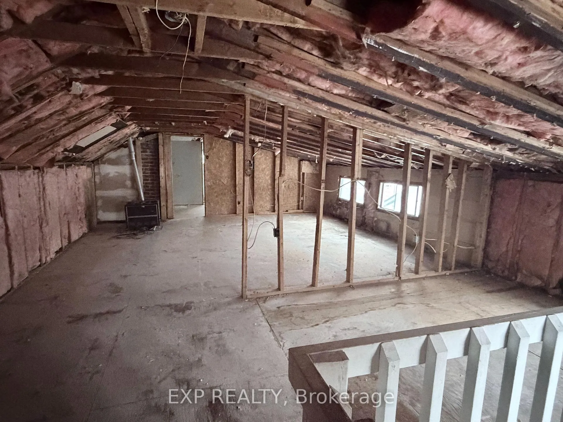 Photo 22 of 16 Nelson Street, Norfolk, Simcoe — HOMEH