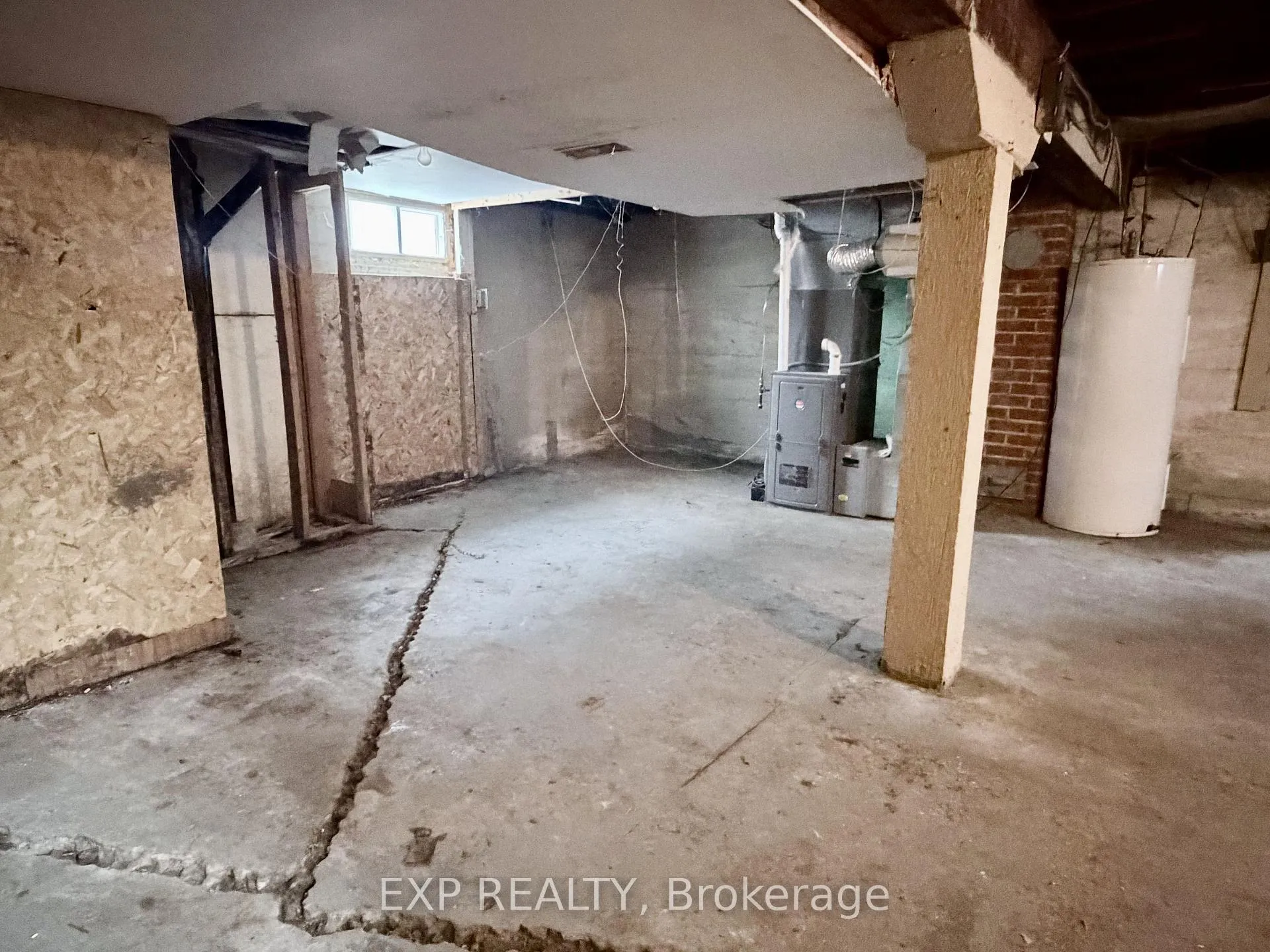 Photo 25 of 16 Nelson Street, Norfolk, Simcoe — HOMEH