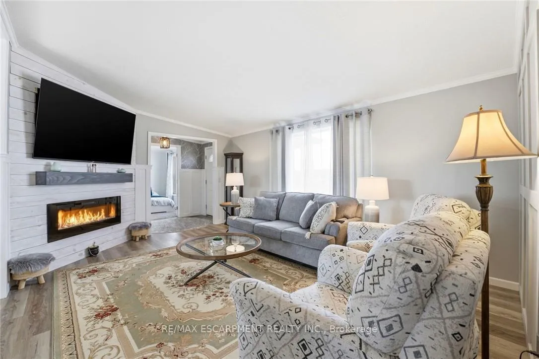 Photo 15 of 20 Hickory Hollow, Haldimand, Nanticoke — HOMEH