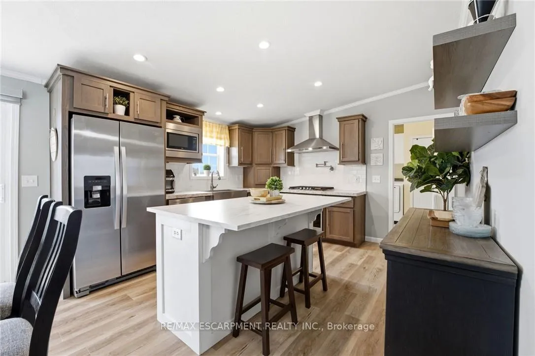 Photo 17 of 20 Hickory Hollow, Haldimand, Nanticoke — HOMEH