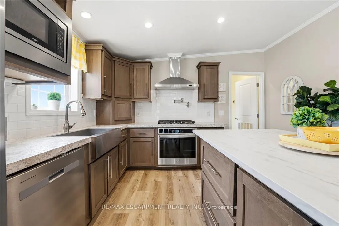 Photo 21 of 20 Hickory Hollow, Haldimand, Nanticoke — HOMEH
