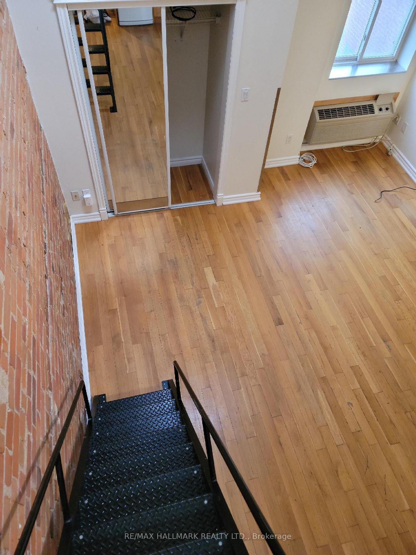 Photo 13 of Unit 2B, 8 St. Joseph Street, Toronto, Bay Street Corridor — HOMEH