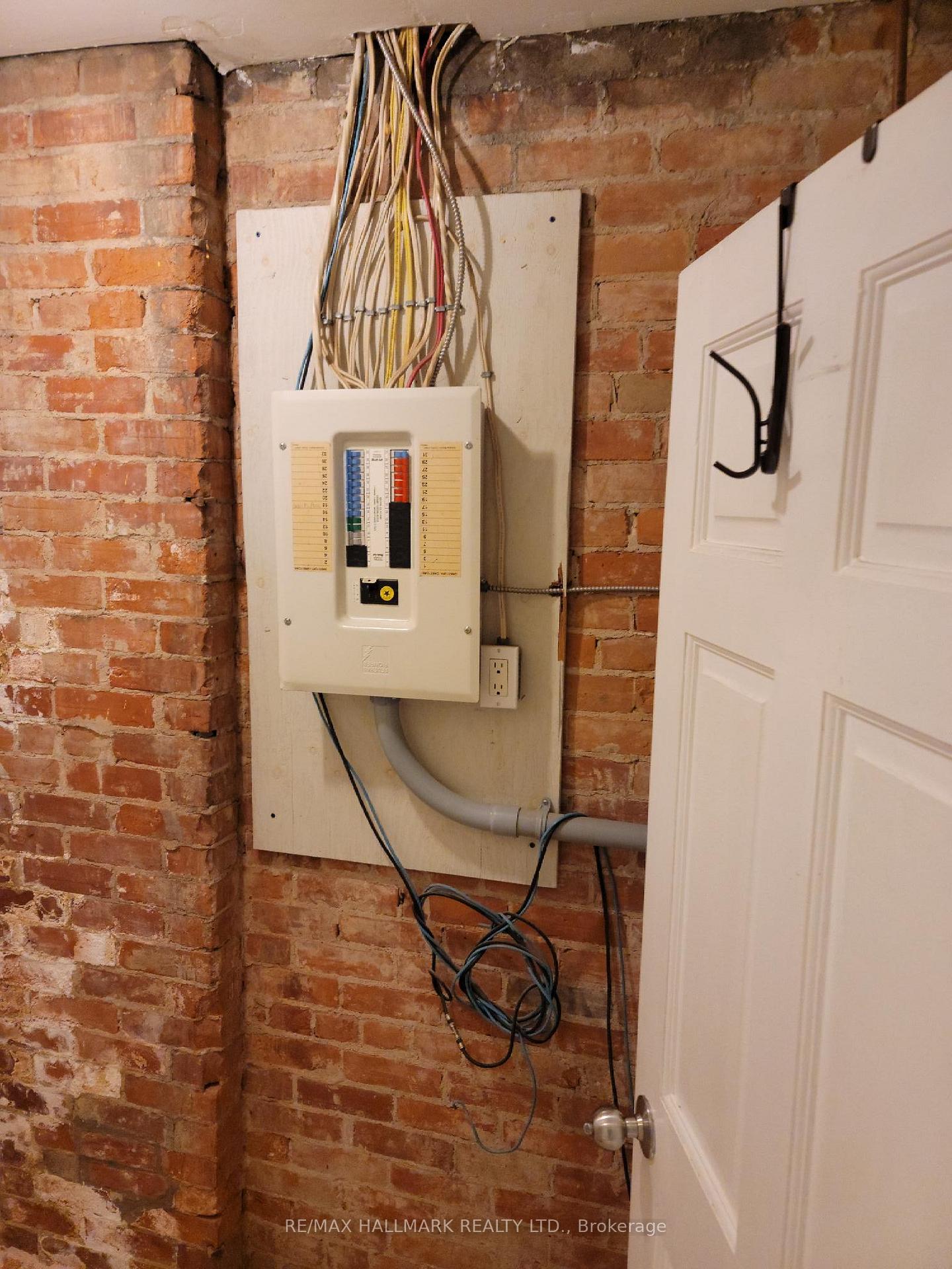 Photo 19 of Unit 2B, 8 St. Joseph Street, Toronto, Bay Street Corridor — HOMEH