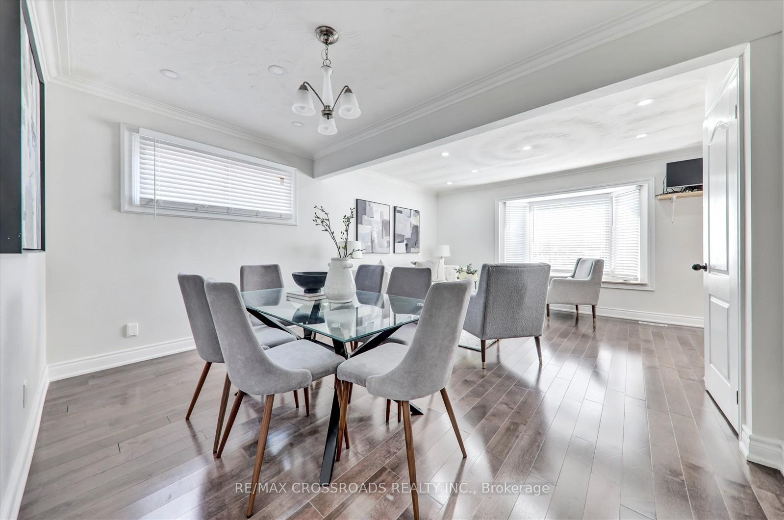Photo 11 of 31 Benlight Crescent, Scarborough, Woburn — HOMEH