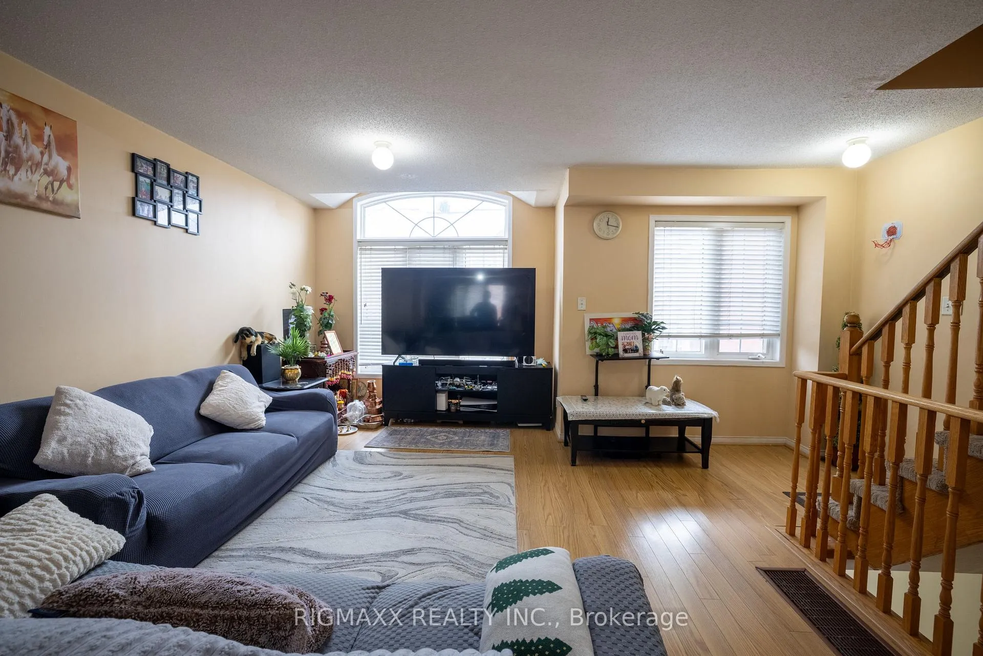 Photo 28 of 81 Bernard Avenue, Brampton, Fletcher's Creek South — HOMEH