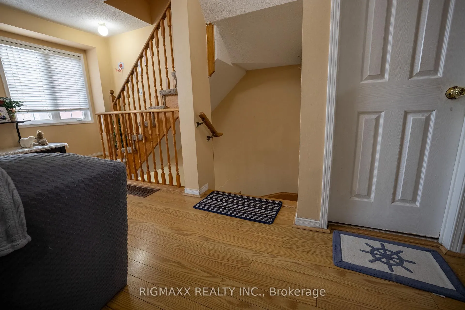 Photo 31 of 81 Bernard Avenue, Brampton, Fletcher's Creek South — HOMEH