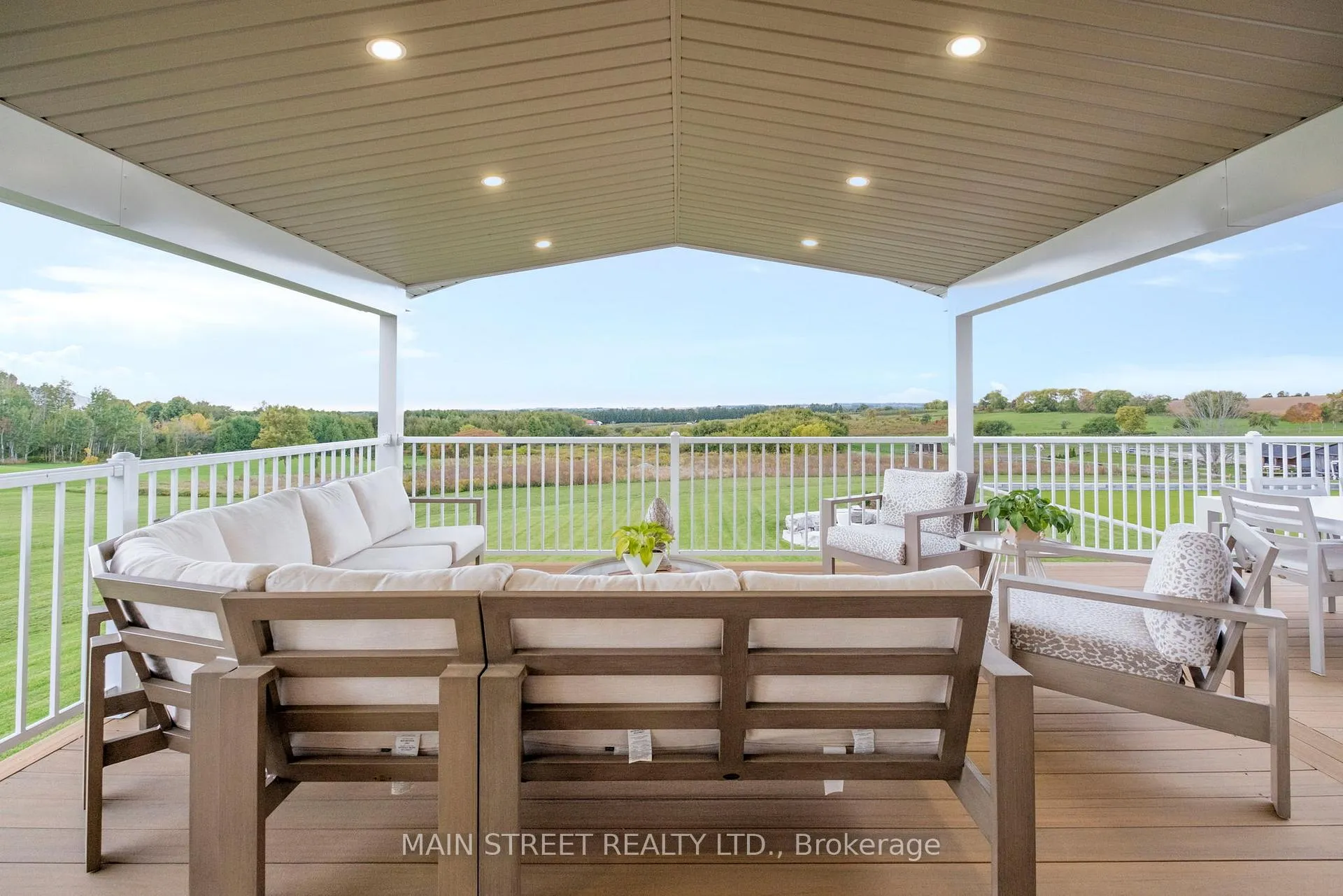 Photo 4 of 6346 Clemens Road, Clarington, Bowmanville — HOMEH