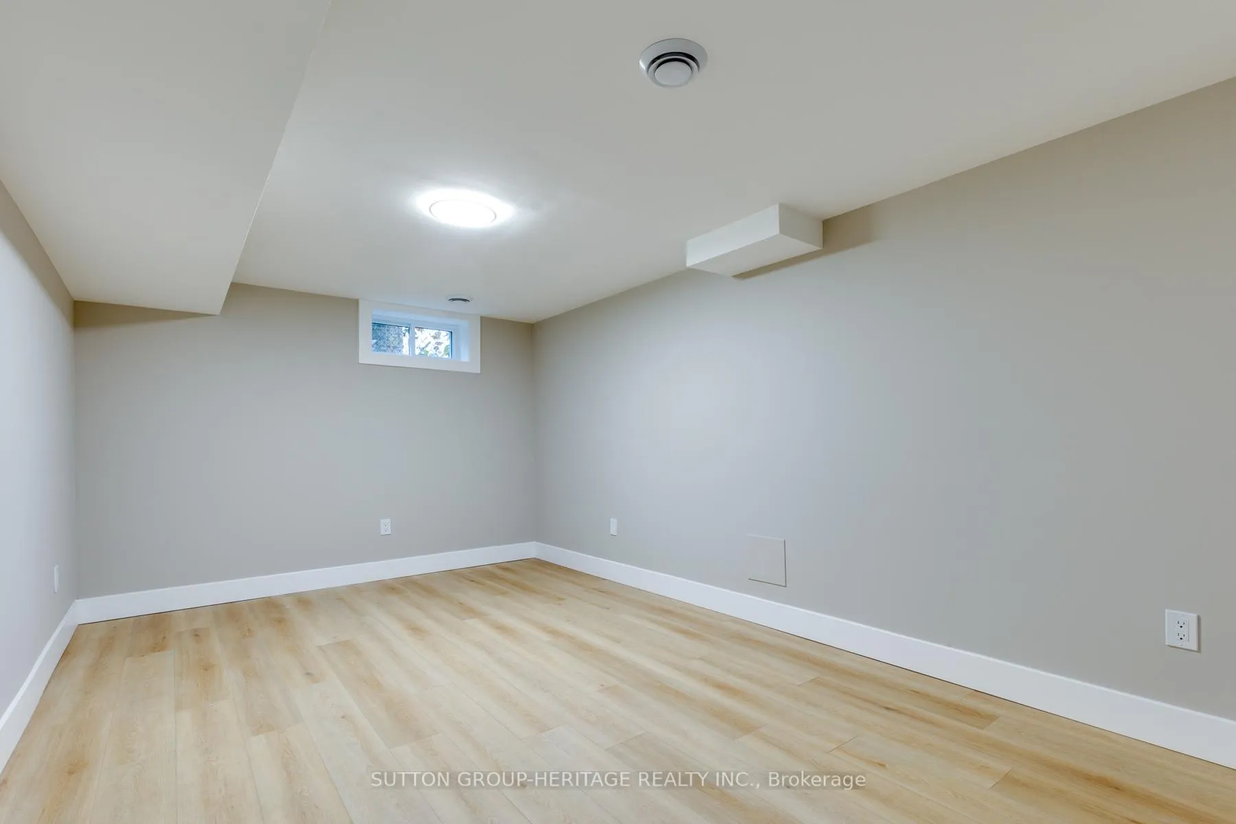 Photo 40 of 77 Claymore Crescent, Oshawa, Eastdale — HOMEH