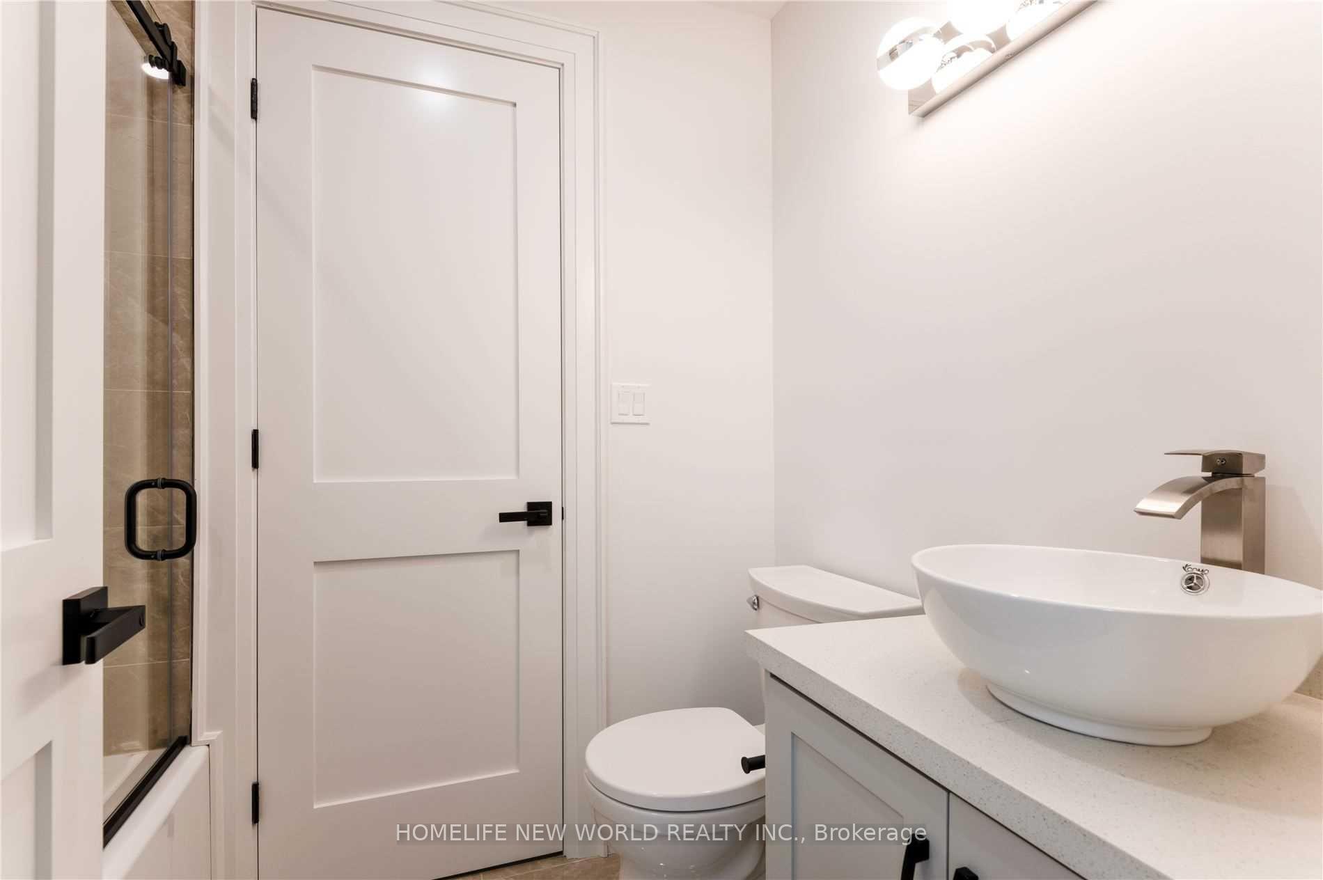 Photo 20 of 195 Danforth Road, Scarborough, Oakridge — HOMEH