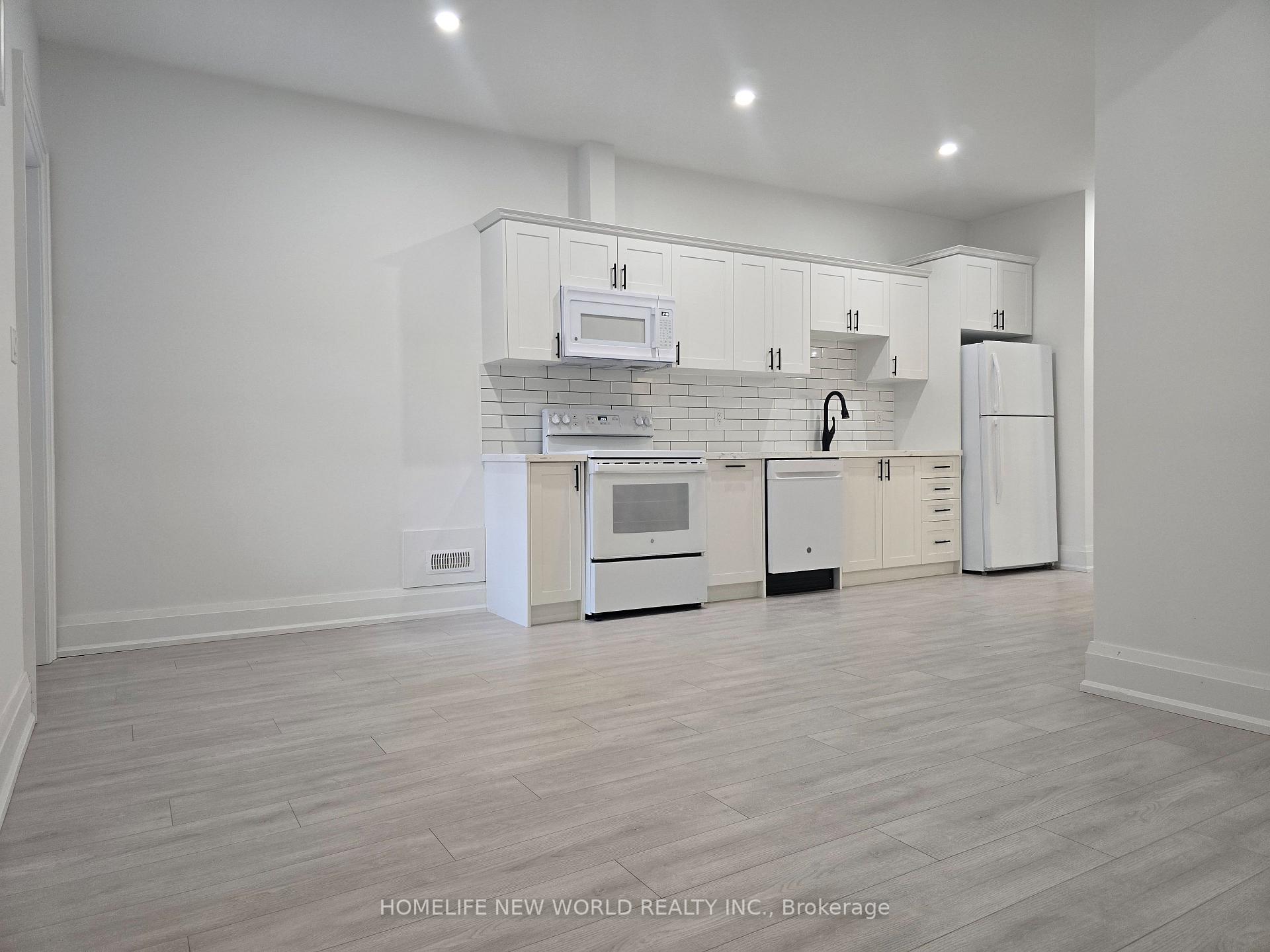 Photo 37 of 195 Danforth Road, Scarborough, Oakridge — HOMEH