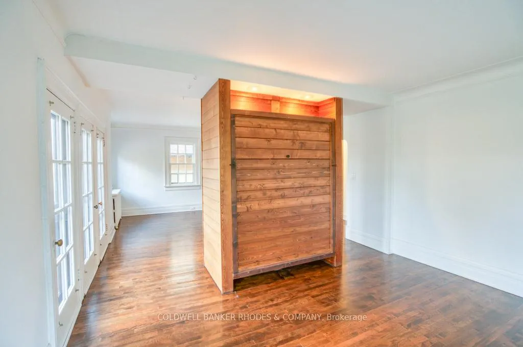 Photo 11 of Unit 1, 8 1/5 Range Road, Ottawa, Sandy Hill — HOMEH