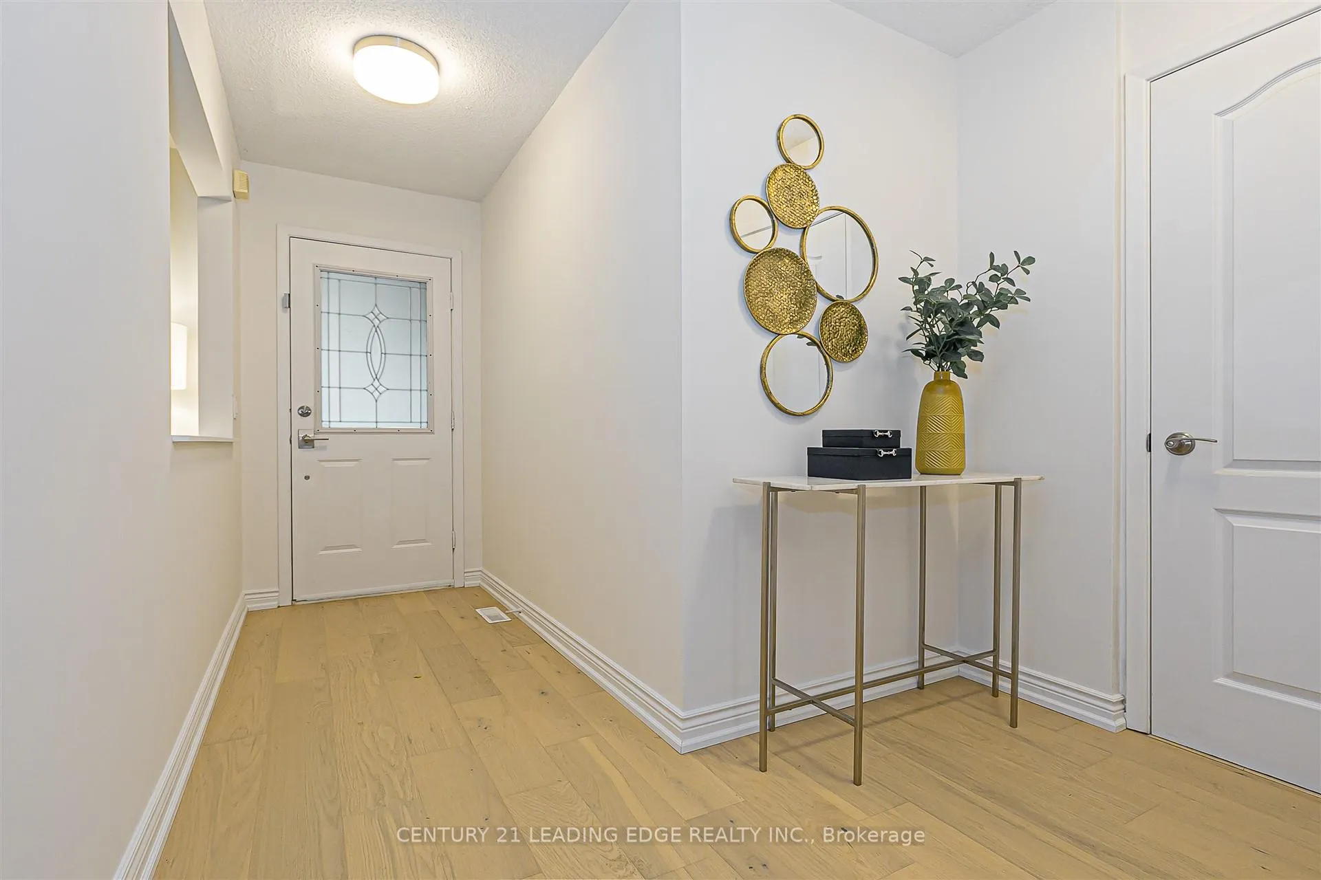 Photo 4 of 65 Karma Road, Markham, Markville — HOMEH