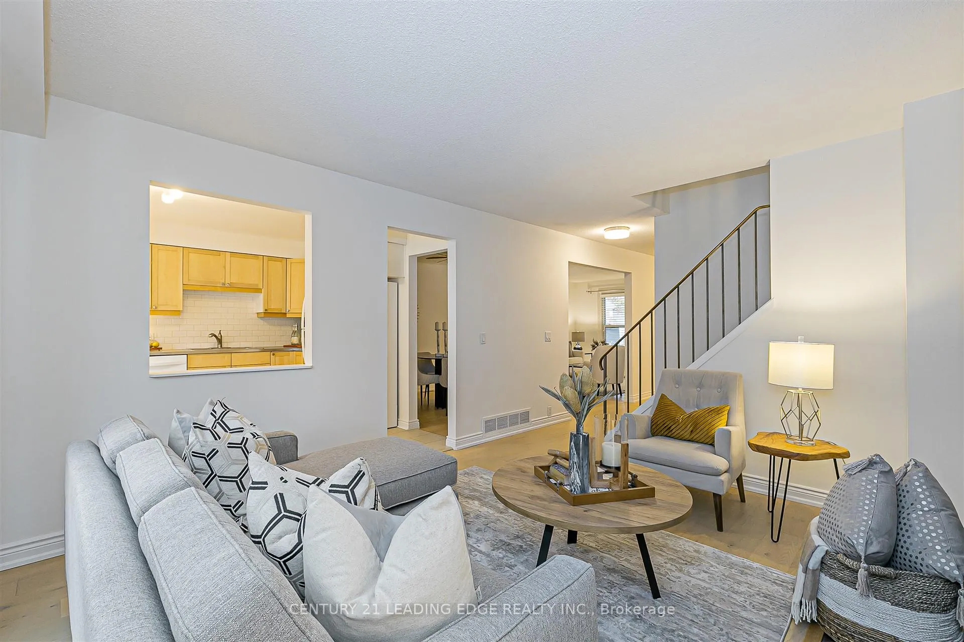 Photo 10 of 65 Karma Road, Markham, Markville — HOMEH