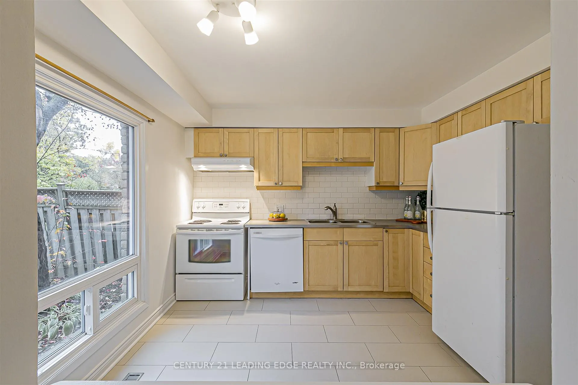 Photo 14 of 65 Karma Road, Markham, Markville — HOMEH