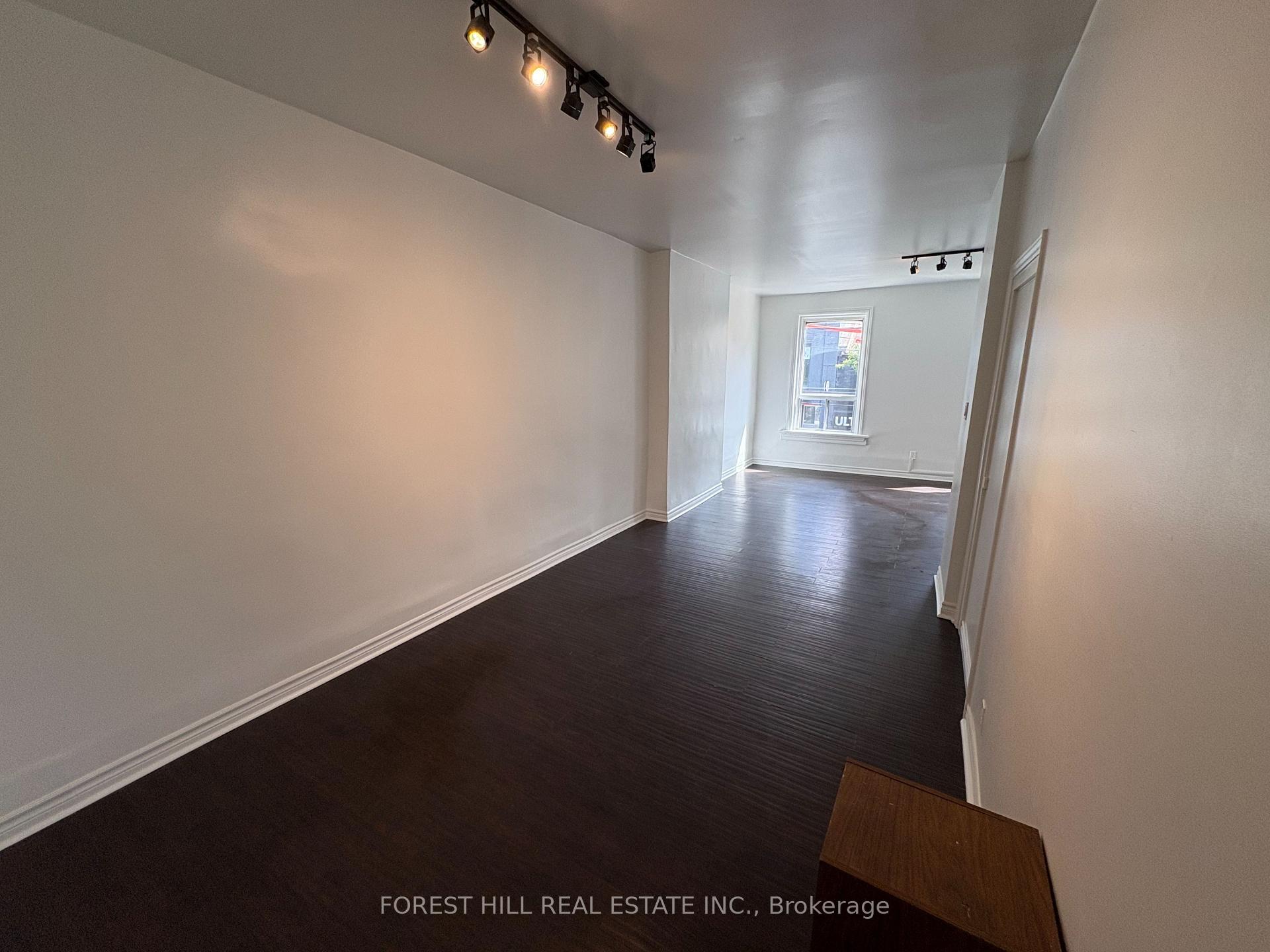 Photo 4 of Unit 2, 480 Queen Street W, Toronto, Kensington-Chinatown — HOMEH