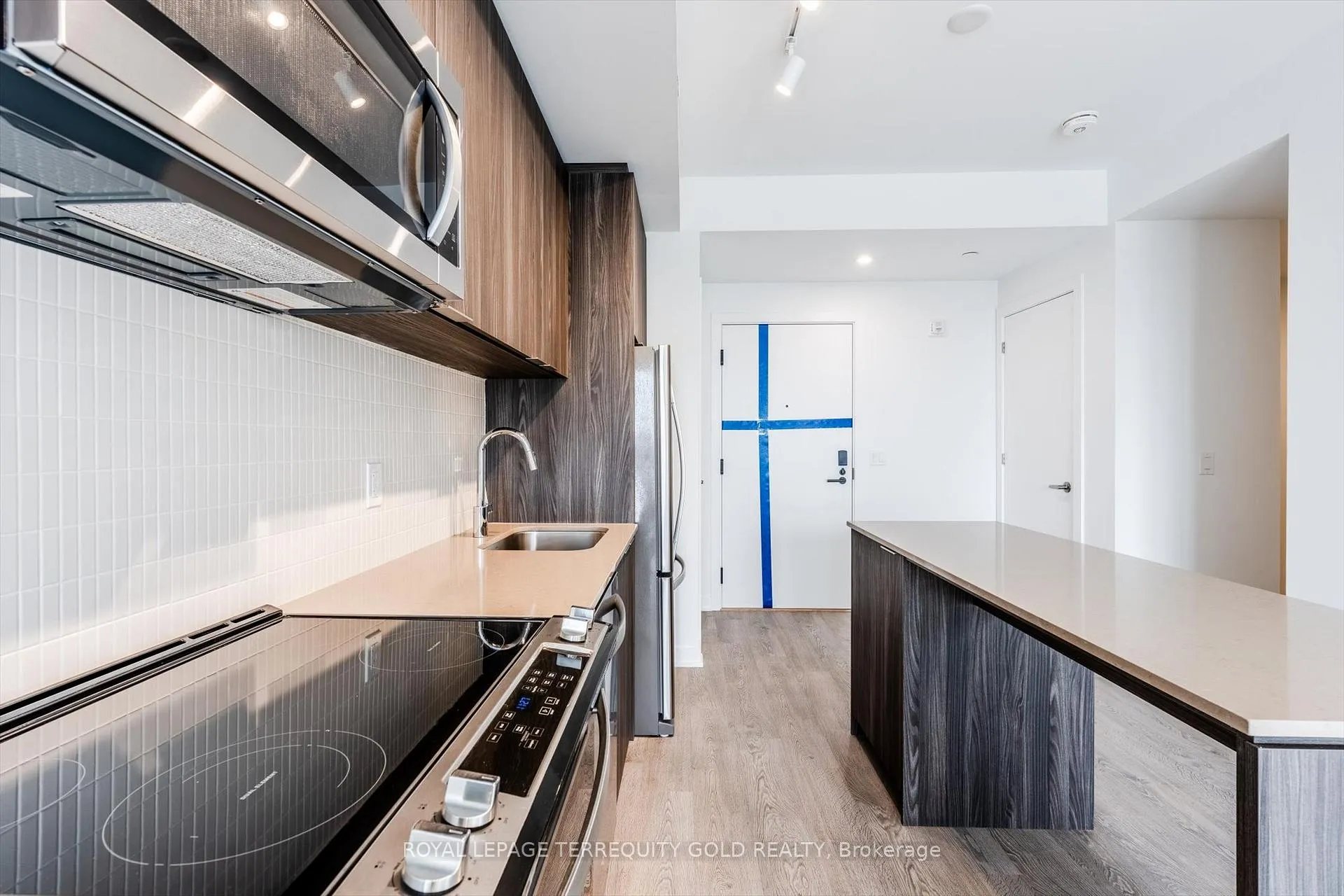 Photo 9 of Unit 705, 720 Whitlock Avenue, Milton, Cobban — HOMEH