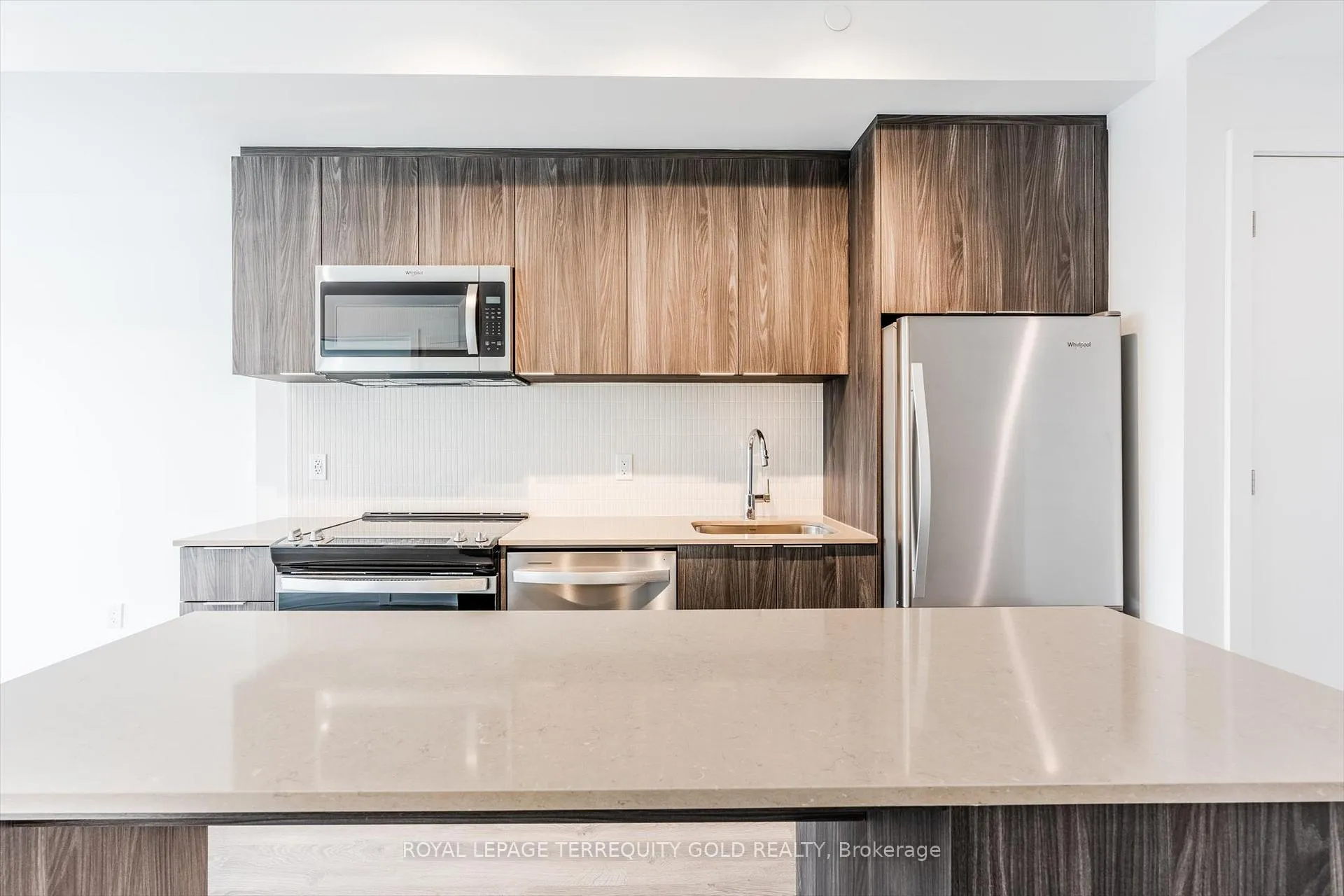 Photo 13 of Unit 705, 720 Whitlock Avenue, Milton, Cobban — HOMEH