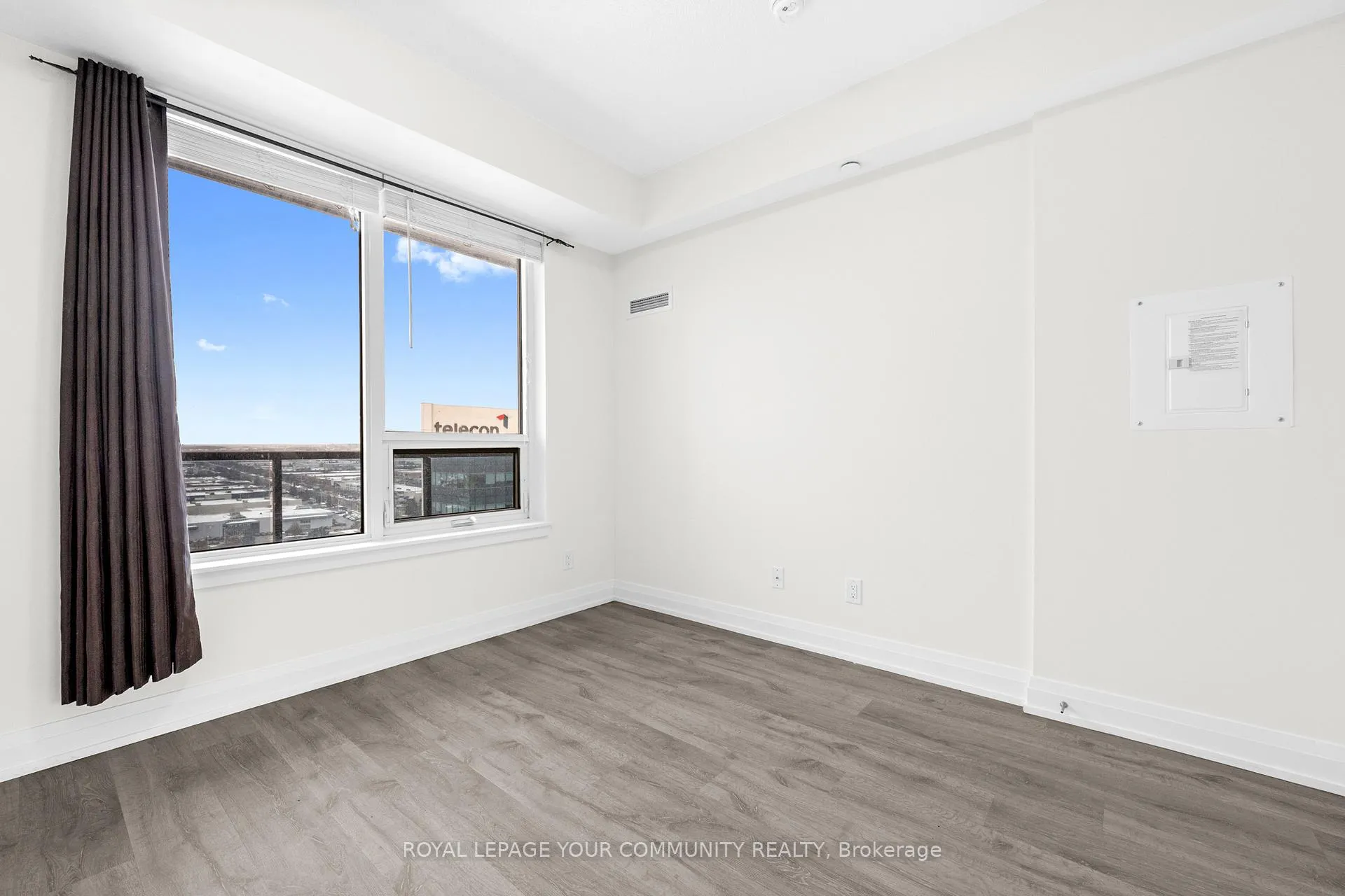 Photo 23 of Unit 1609, 3700 Highway 7 Road, Vaughan, Vaughan Corporate Centre — HOMEH