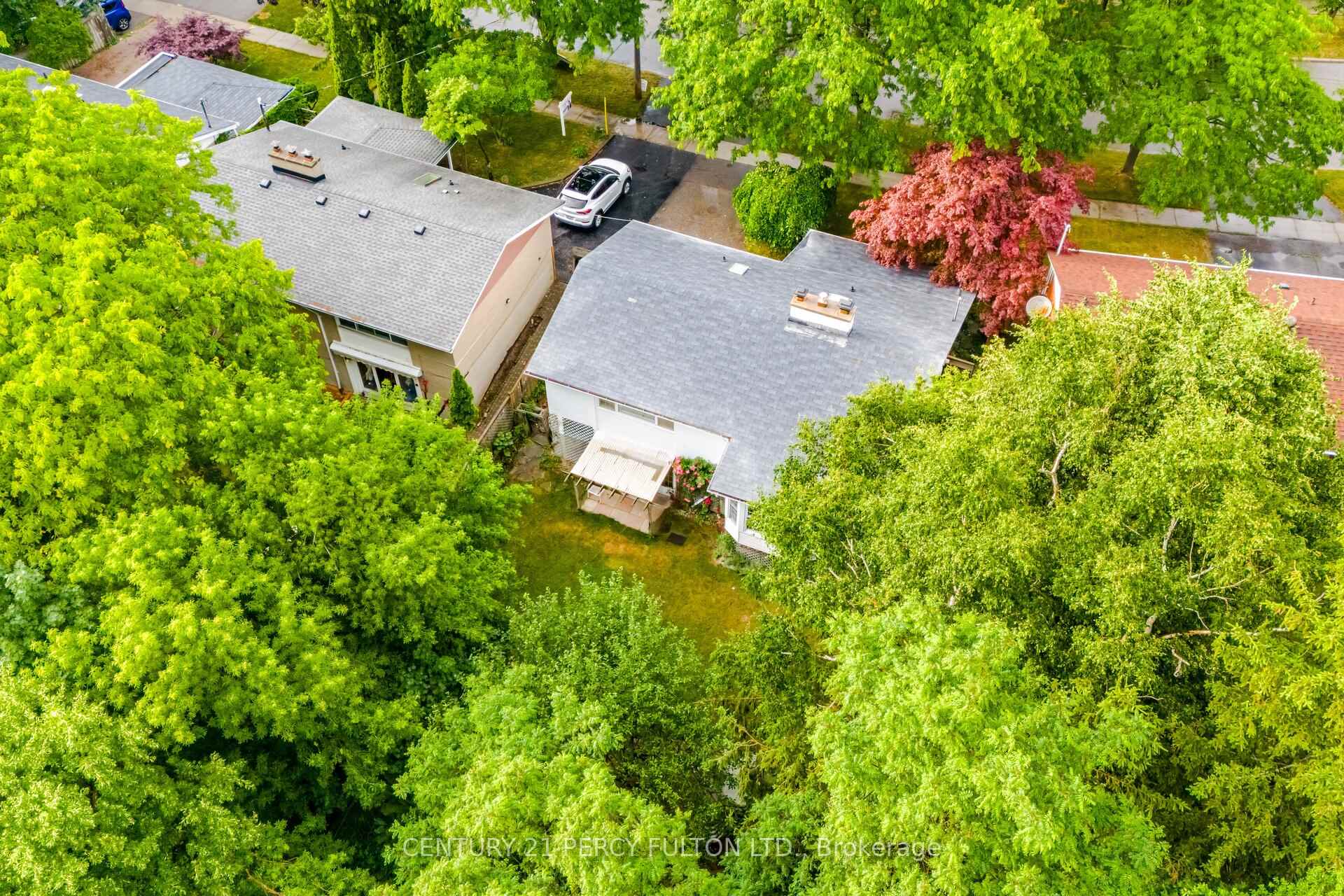 Photo 2 of 27 Benleigh Drive, Scarborough, Woburn — HOMEH