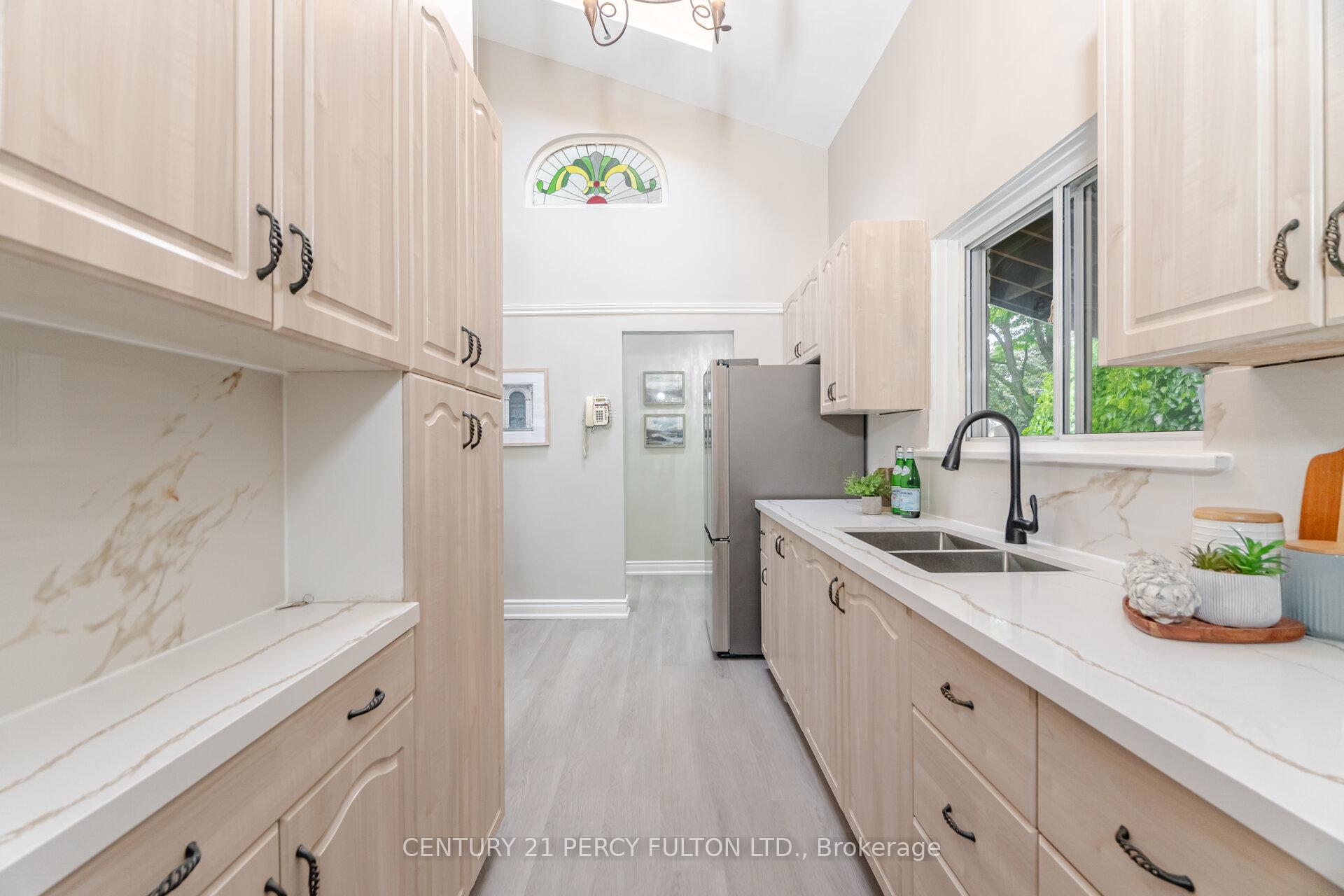 Photo 10 of 27 Benleigh Drive, Scarborough, Woburn — HOMEH