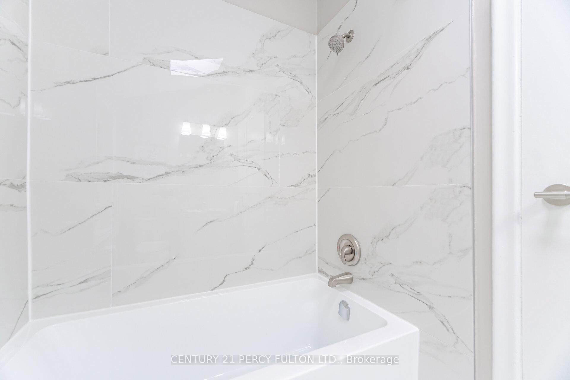 Photo 20 of 27 Benleigh Drive, Scarborough, Woburn — HOMEH