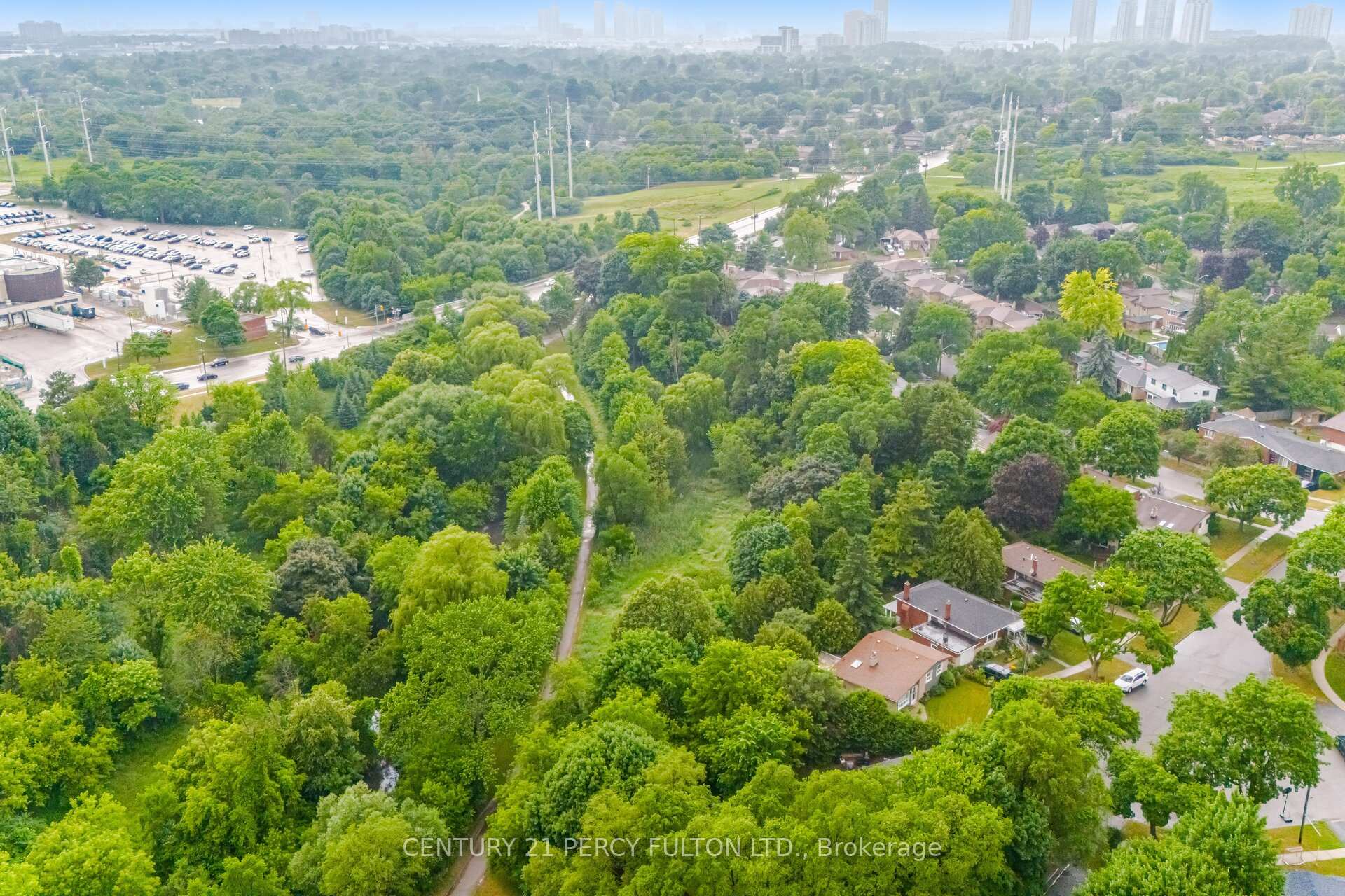 Photo 36 of 27 Benleigh Drive, Scarborough, Woburn — HOMEH