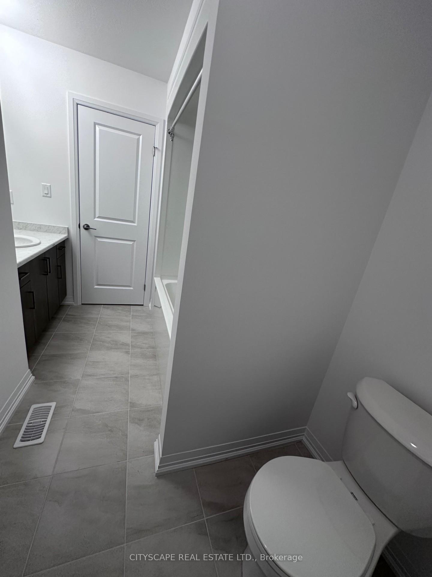 Photo 17 of 12 Whelan Court, Thorold, Hurricane/Merrittville — HOMEH