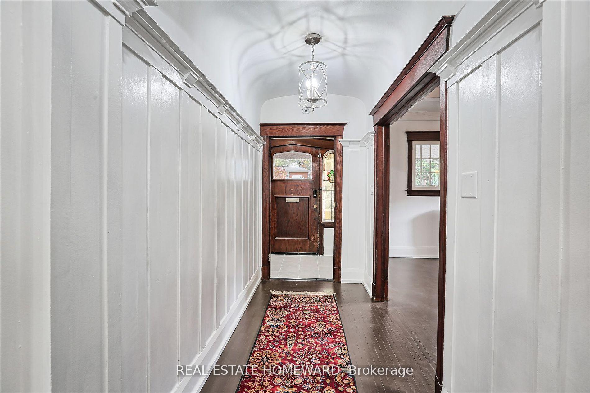 Photo 8 of 50 Courcelette Road, Scarborough, Birchcliffe-Cliffside — HOMEH
