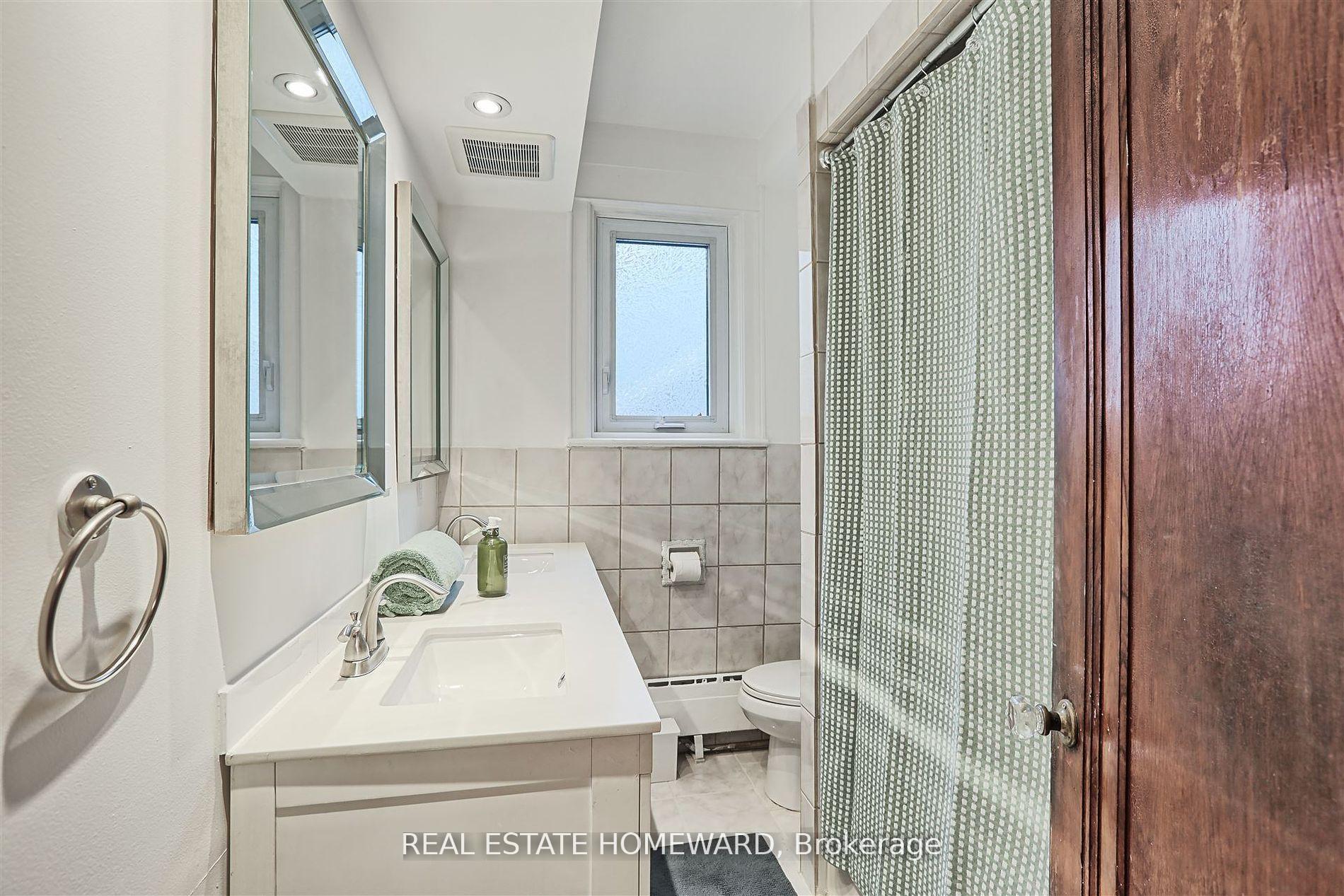 Photo 26 of 50 Courcelette Road, Scarborough, Birchcliffe-Cliffside — HOMEH