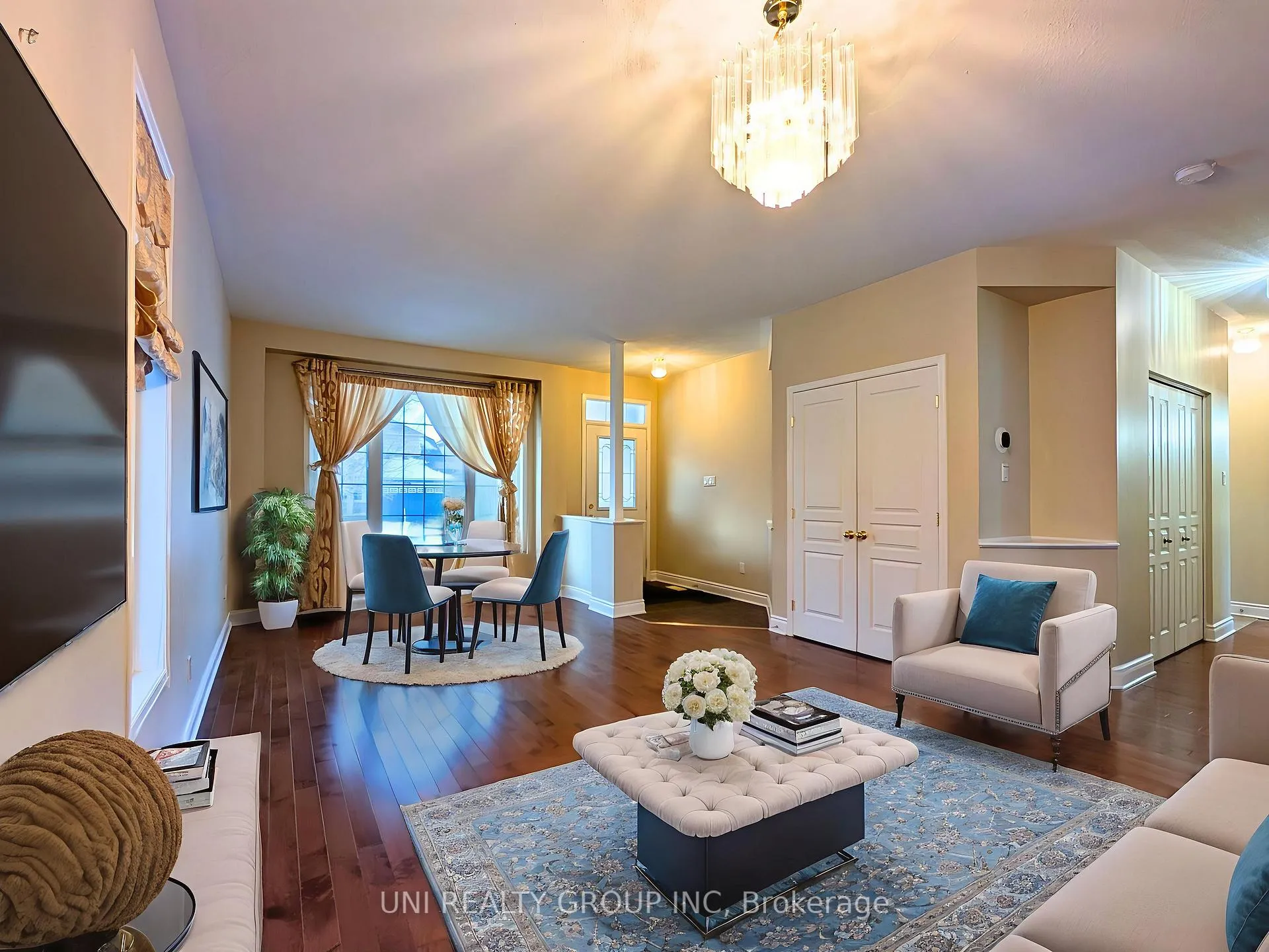 Photo 5 of 105 Cheyenne Way, Ottawa, Barrhaven - Stonebridge — HOMEH